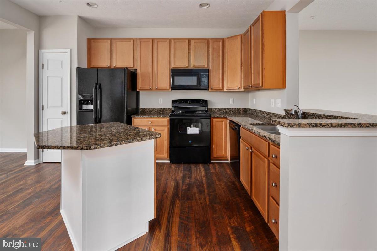 TANYARD SPRINGS - Residential