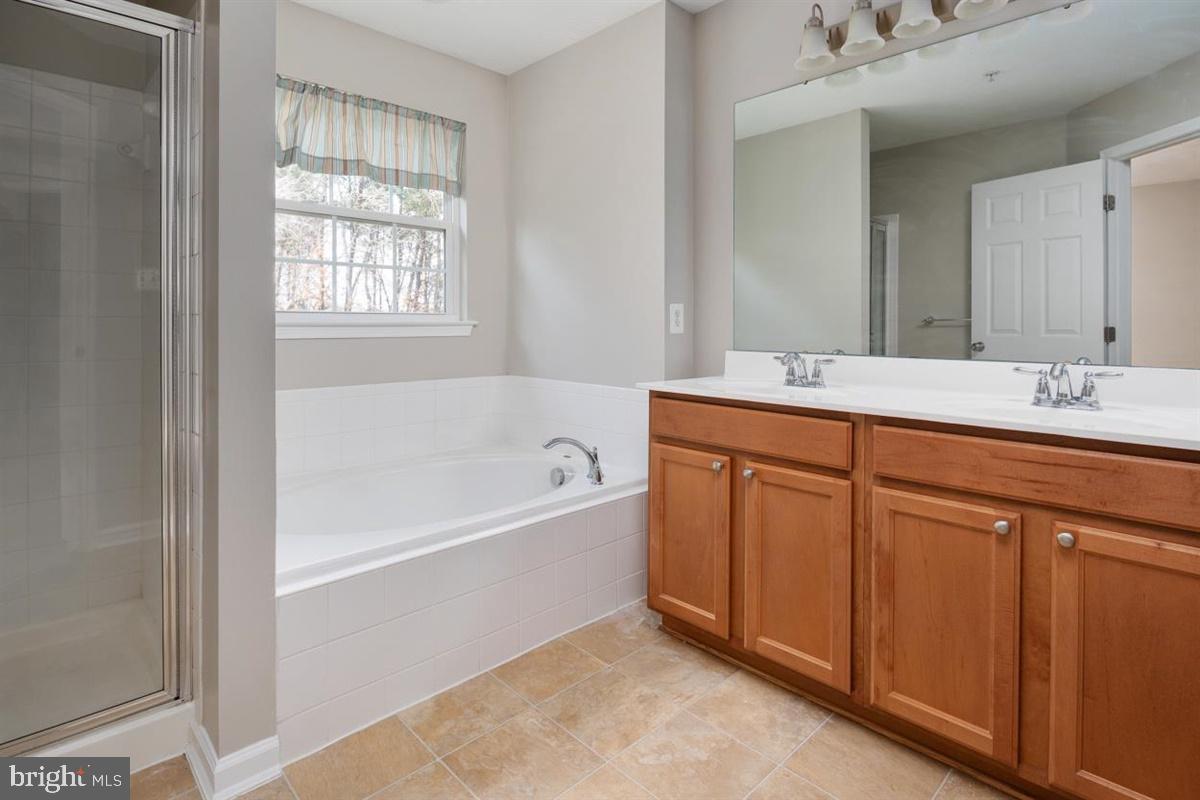 TANYARD SPRINGS - Residential