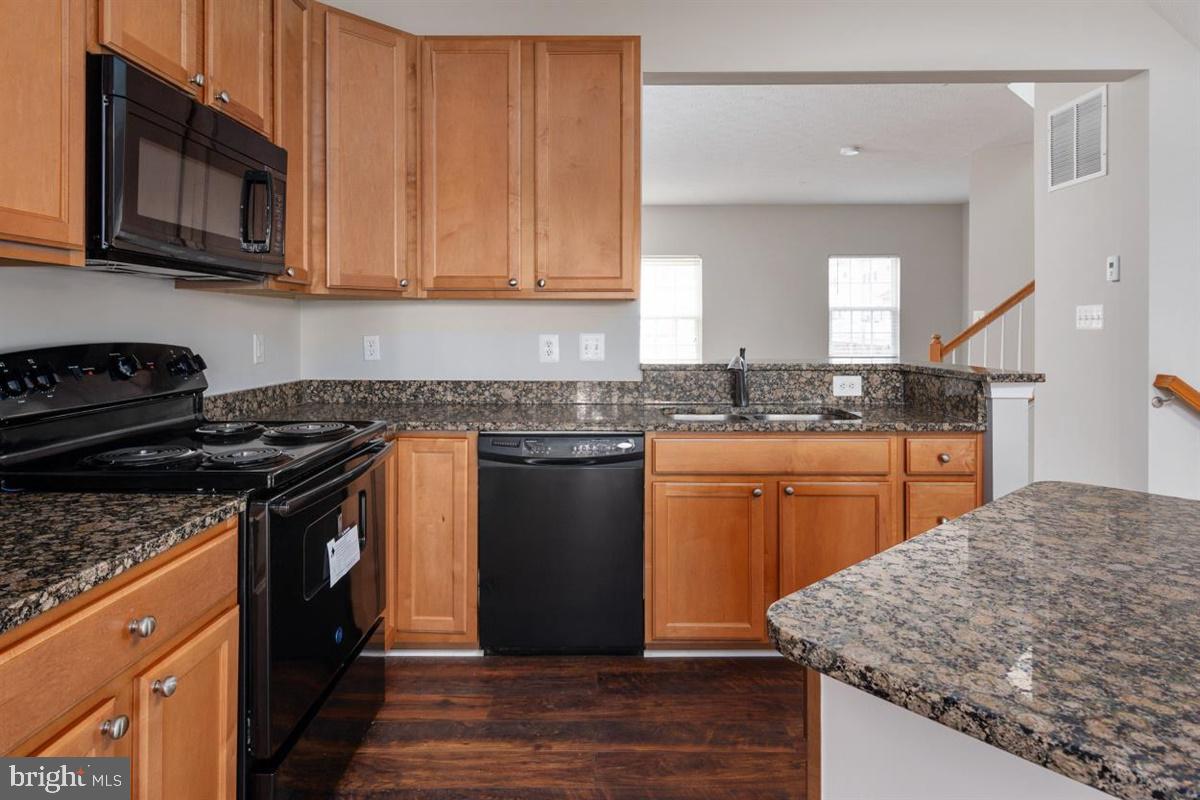 TANYARD SPRINGS - Residential