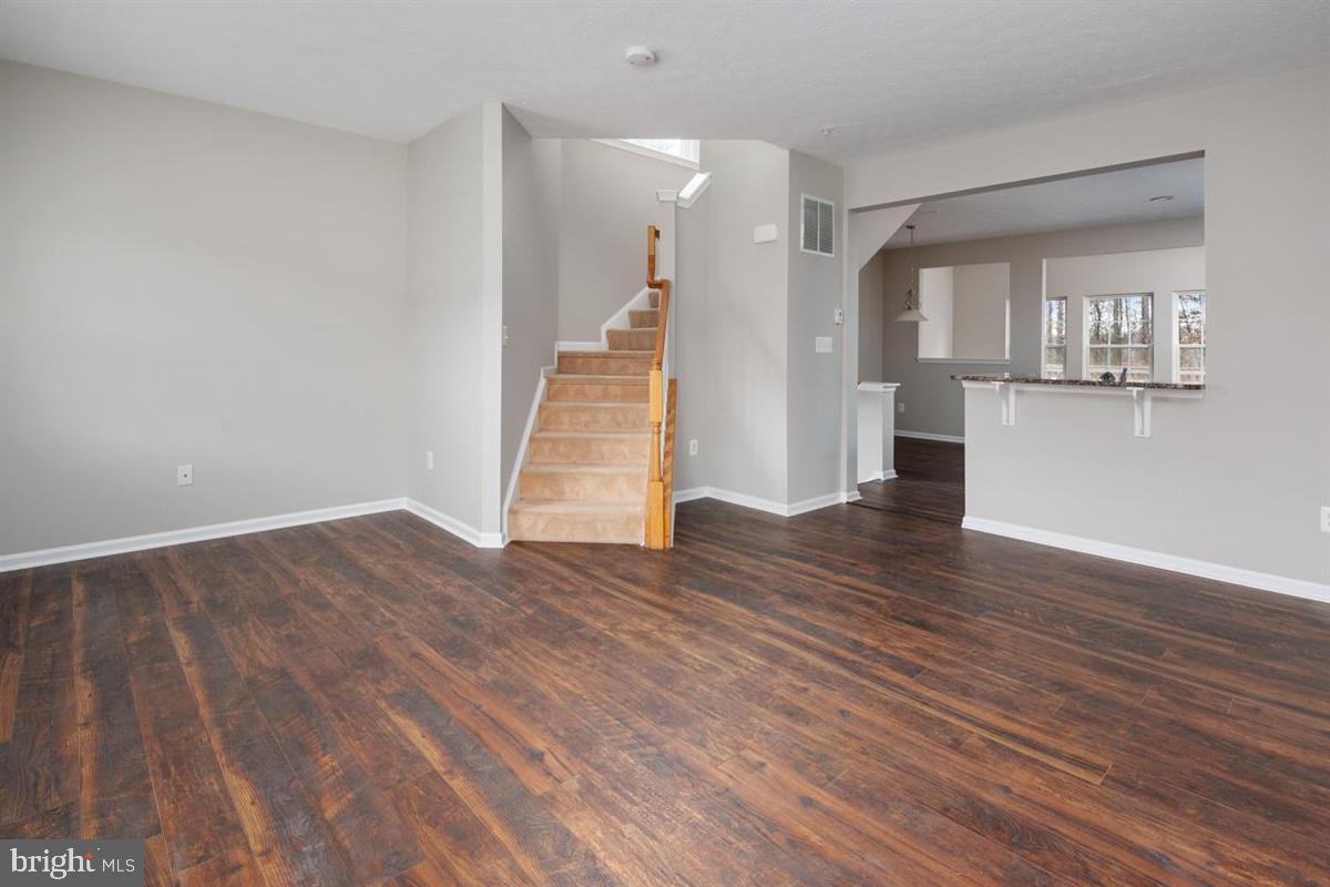 TANYARD SPRINGS - Residential