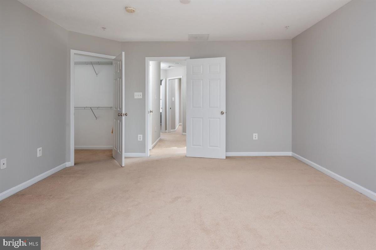 TANYARD SPRINGS - Residential