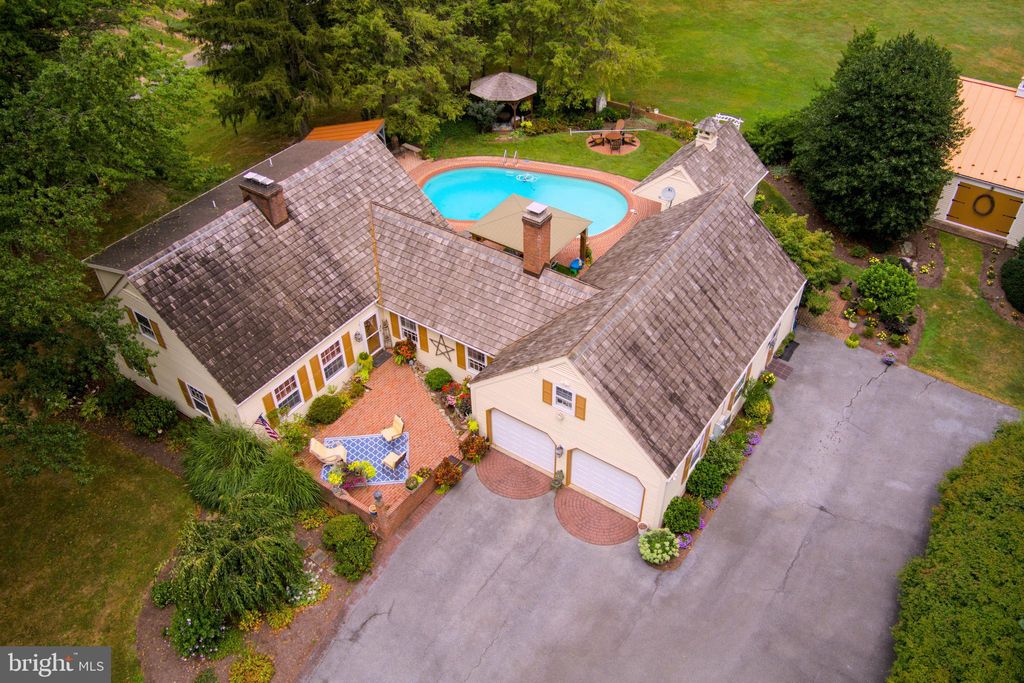 Photo of 2323 Spruce Street, Manheim, PA 17545 (MLS # PALA2048282)