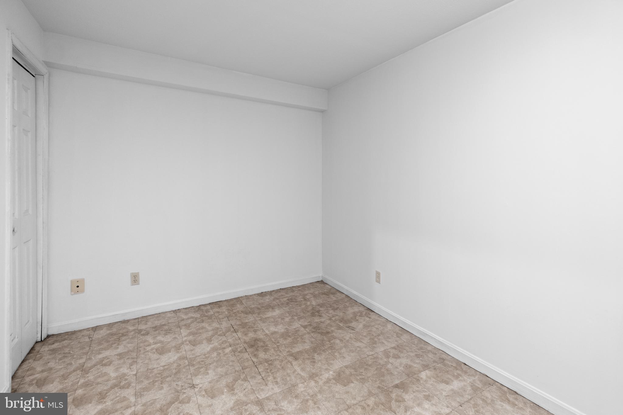 WHEATON OUT RES. (1) - Residential