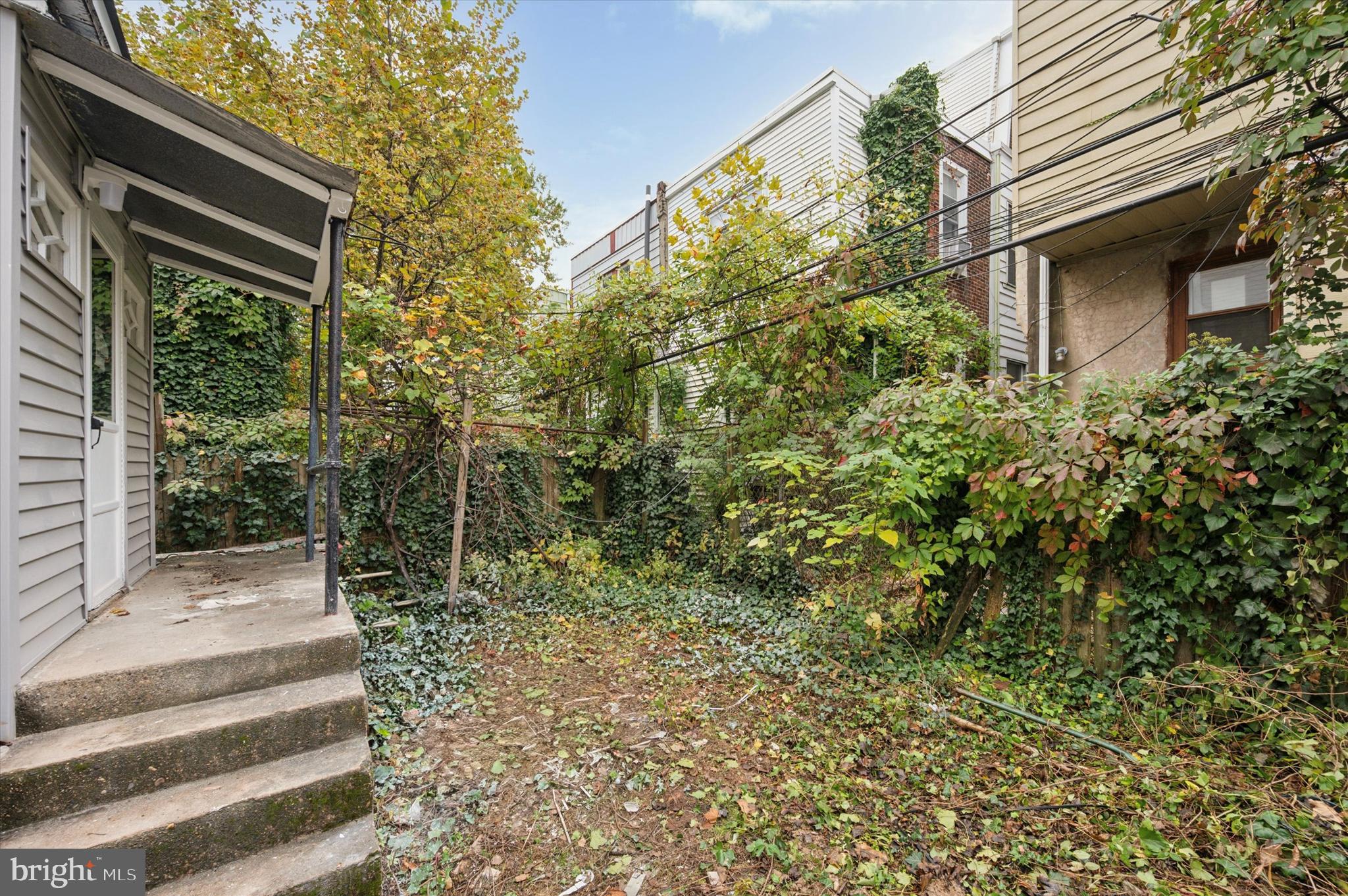 WALNUT HILL - Residential Lease