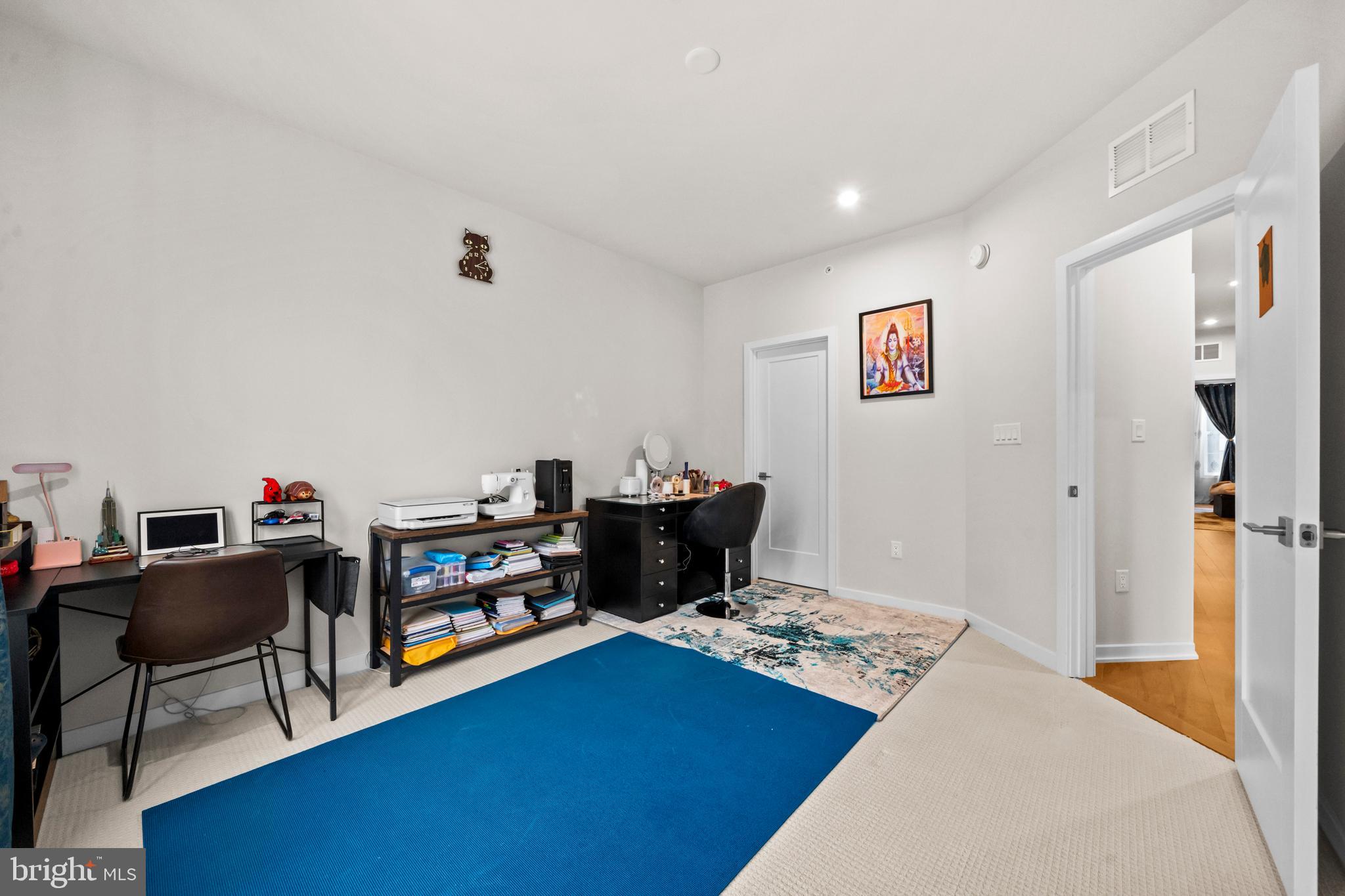 UNION PARK AT MCLEAN - Residential