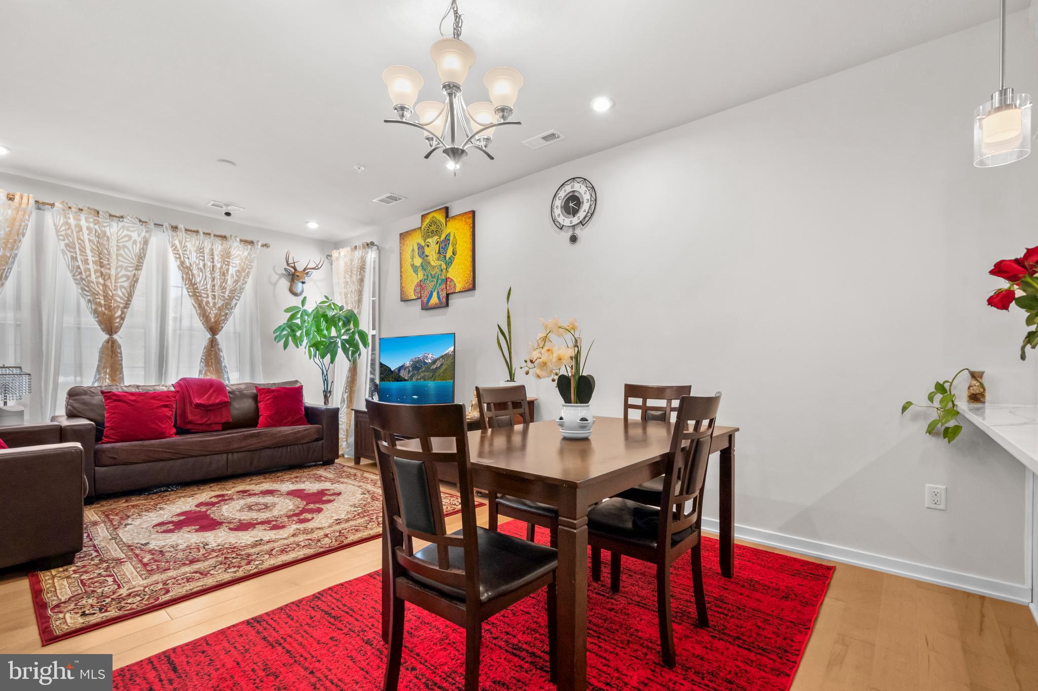 UNION PARK AT MCLEAN - Residential