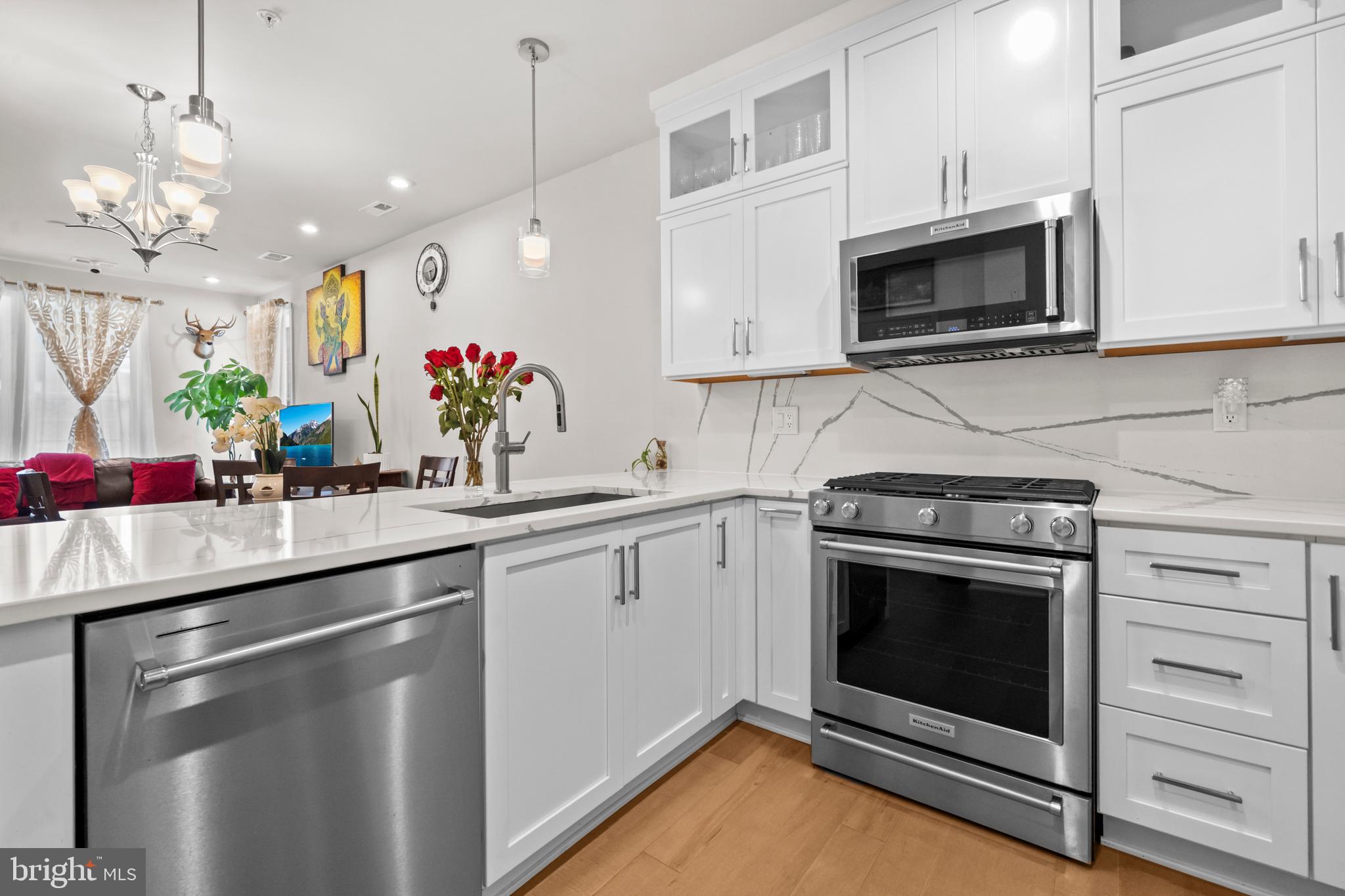 UNION PARK AT MCLEAN - Residential