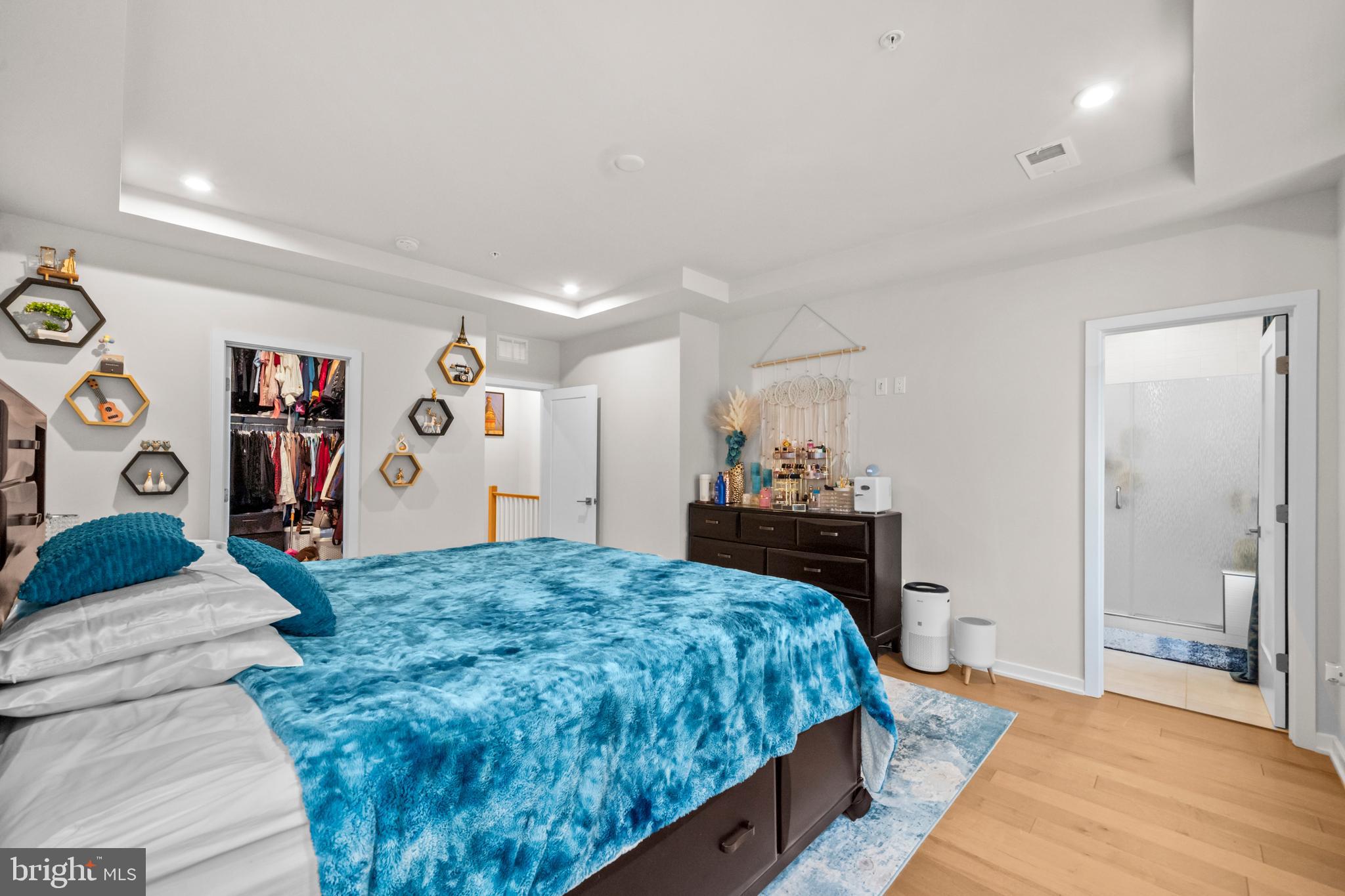 UNION PARK AT MCLEAN - Residential