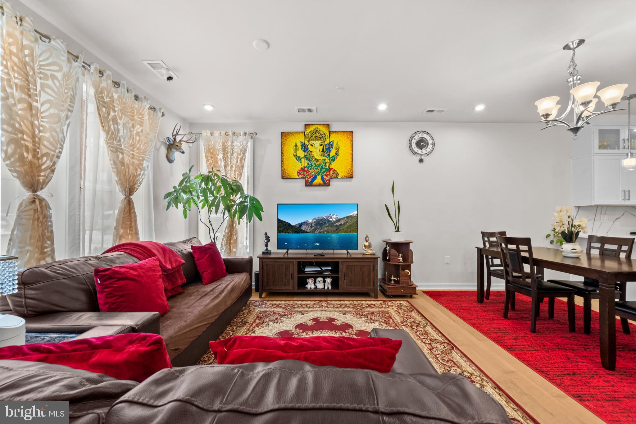 UNION PARK AT MCLEAN - Residential