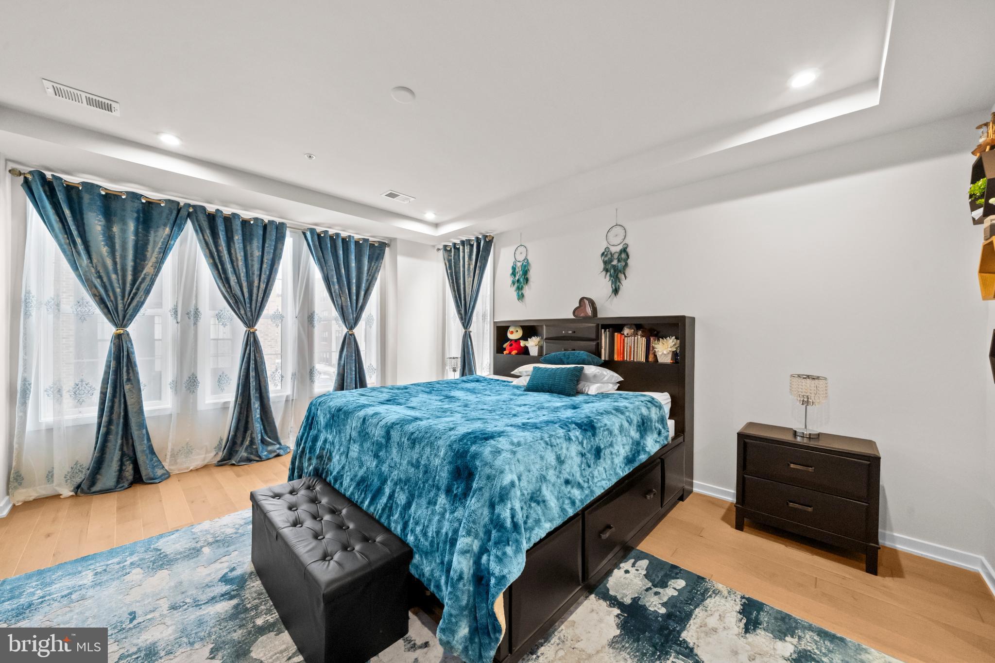 UNION PARK AT MCLEAN - Residential