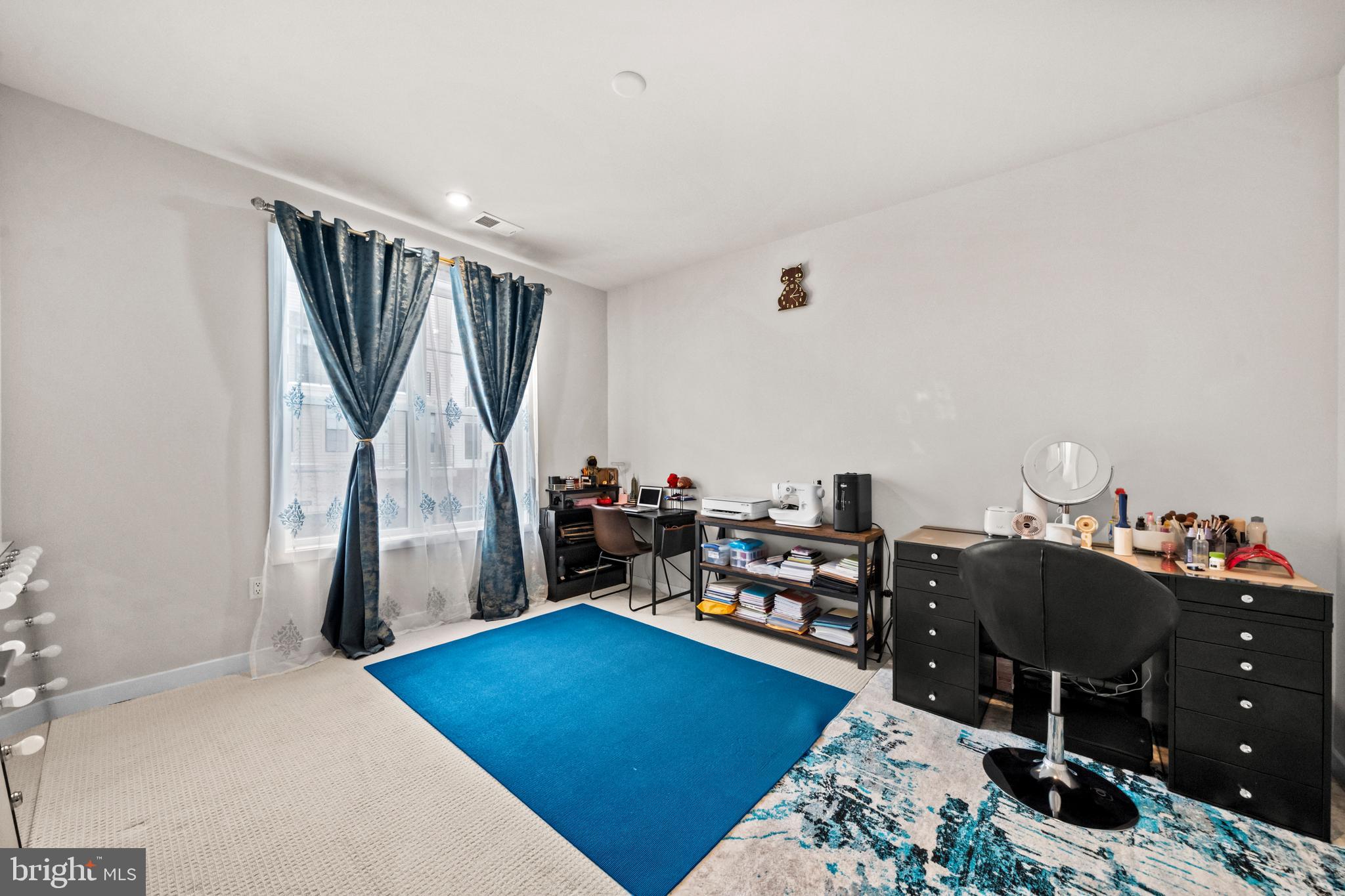 UNION PARK AT MCLEAN - Residential