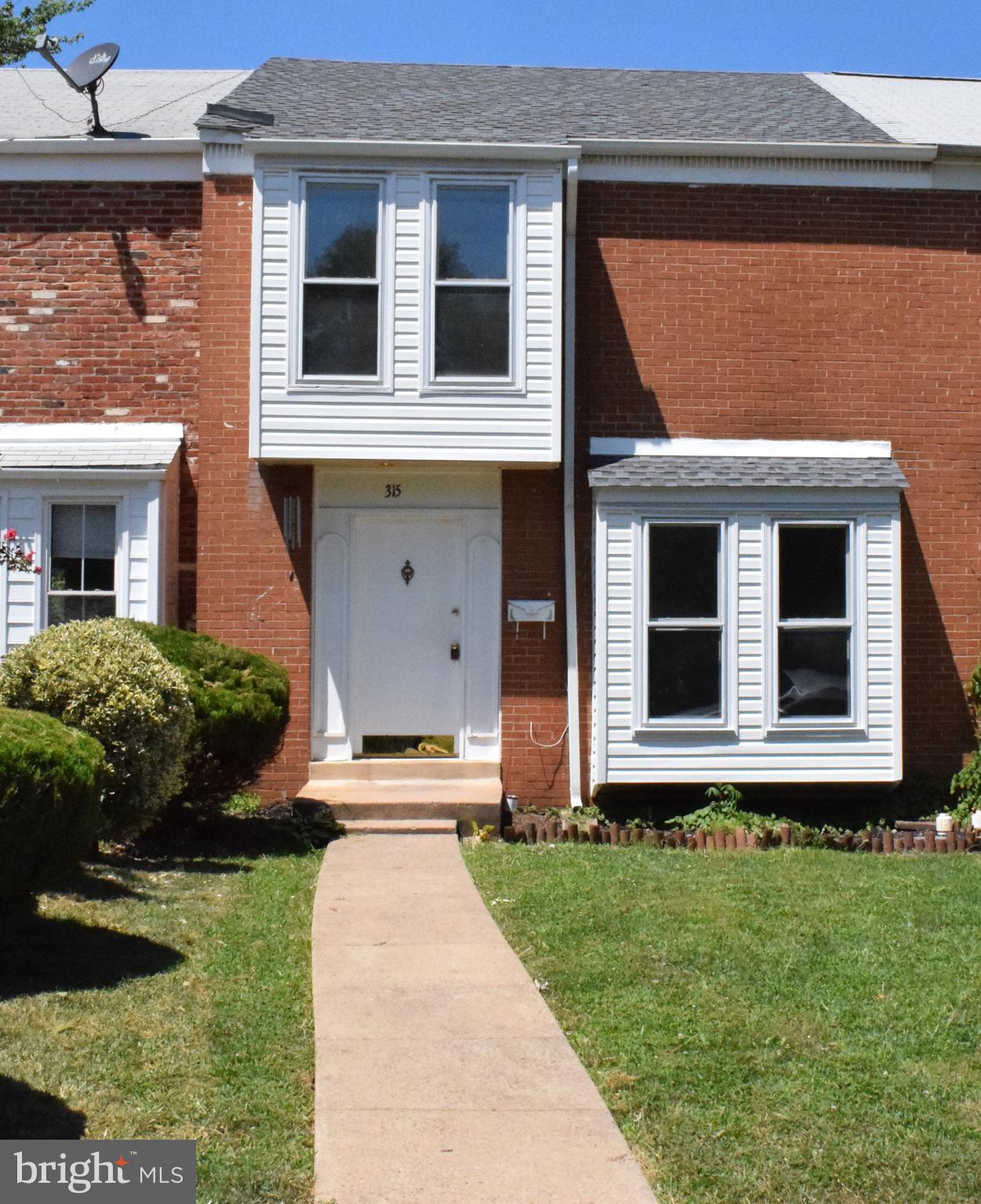 VIRGINIA KNOLLS - Residential