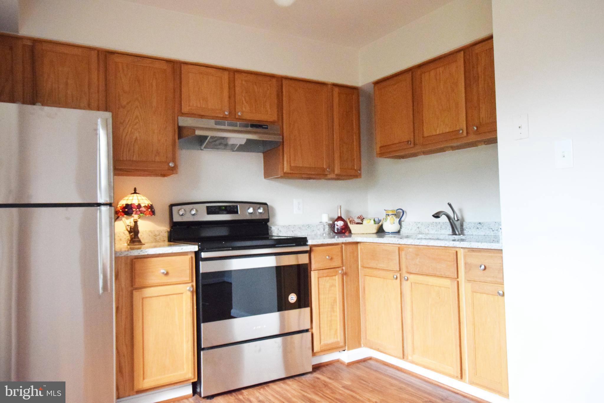 VIRGINIA KNOLLS - Residential