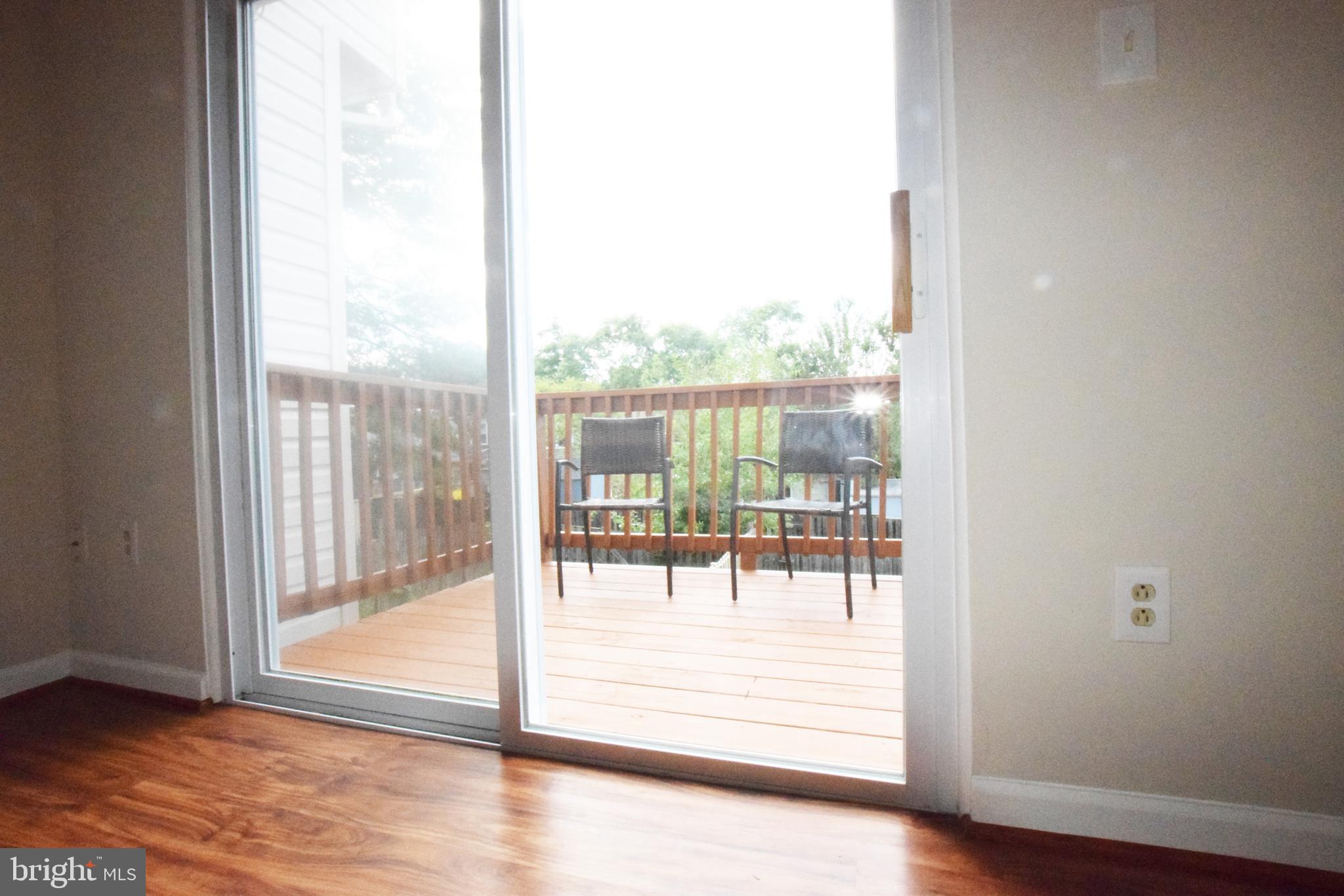 VIRGINIA KNOLLS - Residential