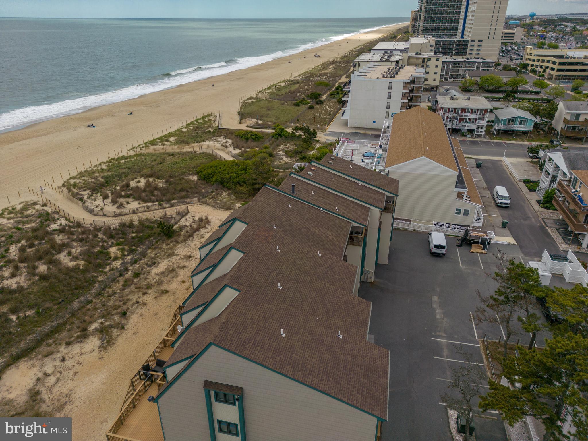 ASPEN EAST - Residential