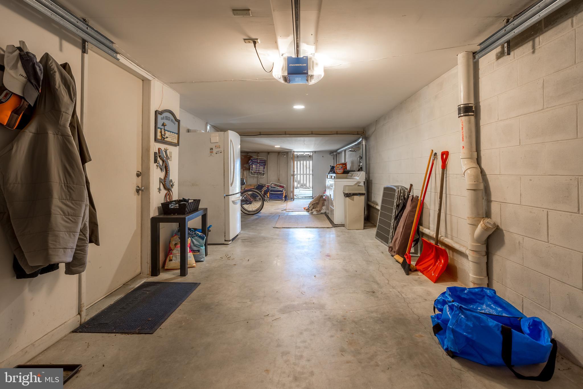 ASPEN EAST - Residential