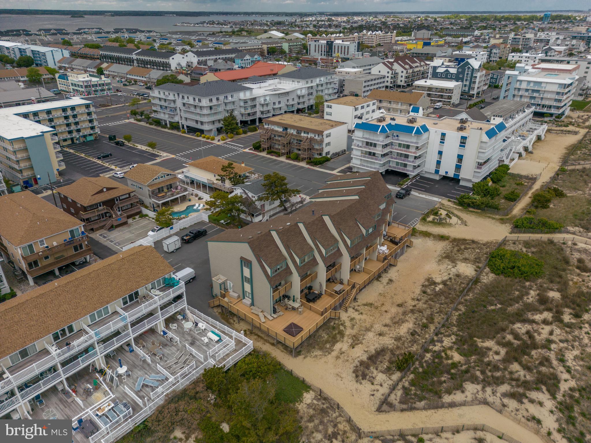 ASPEN EAST - Residential