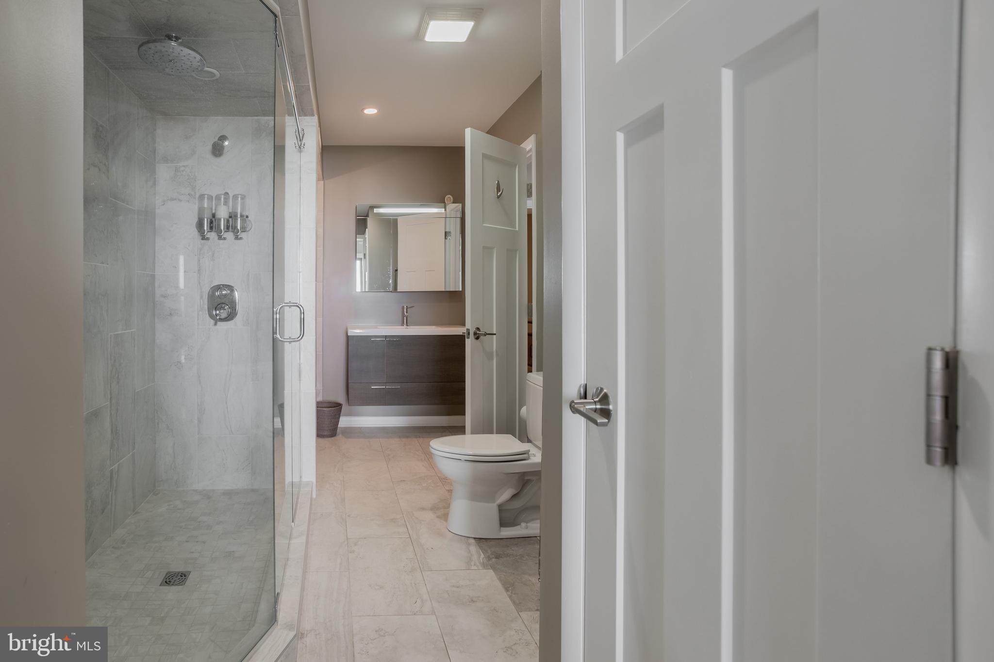 ASPEN EAST - Residential