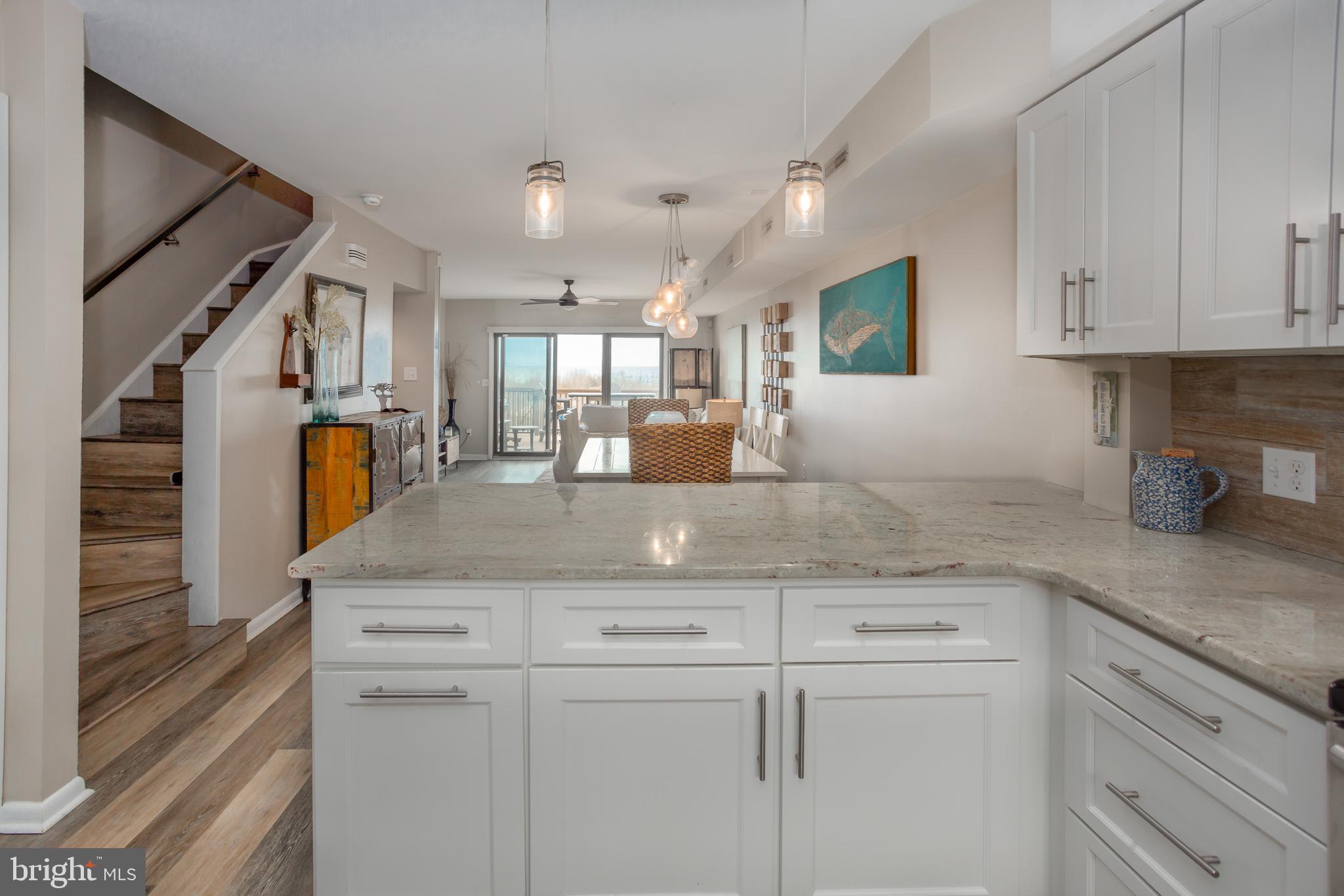 ASPEN EAST - Residential