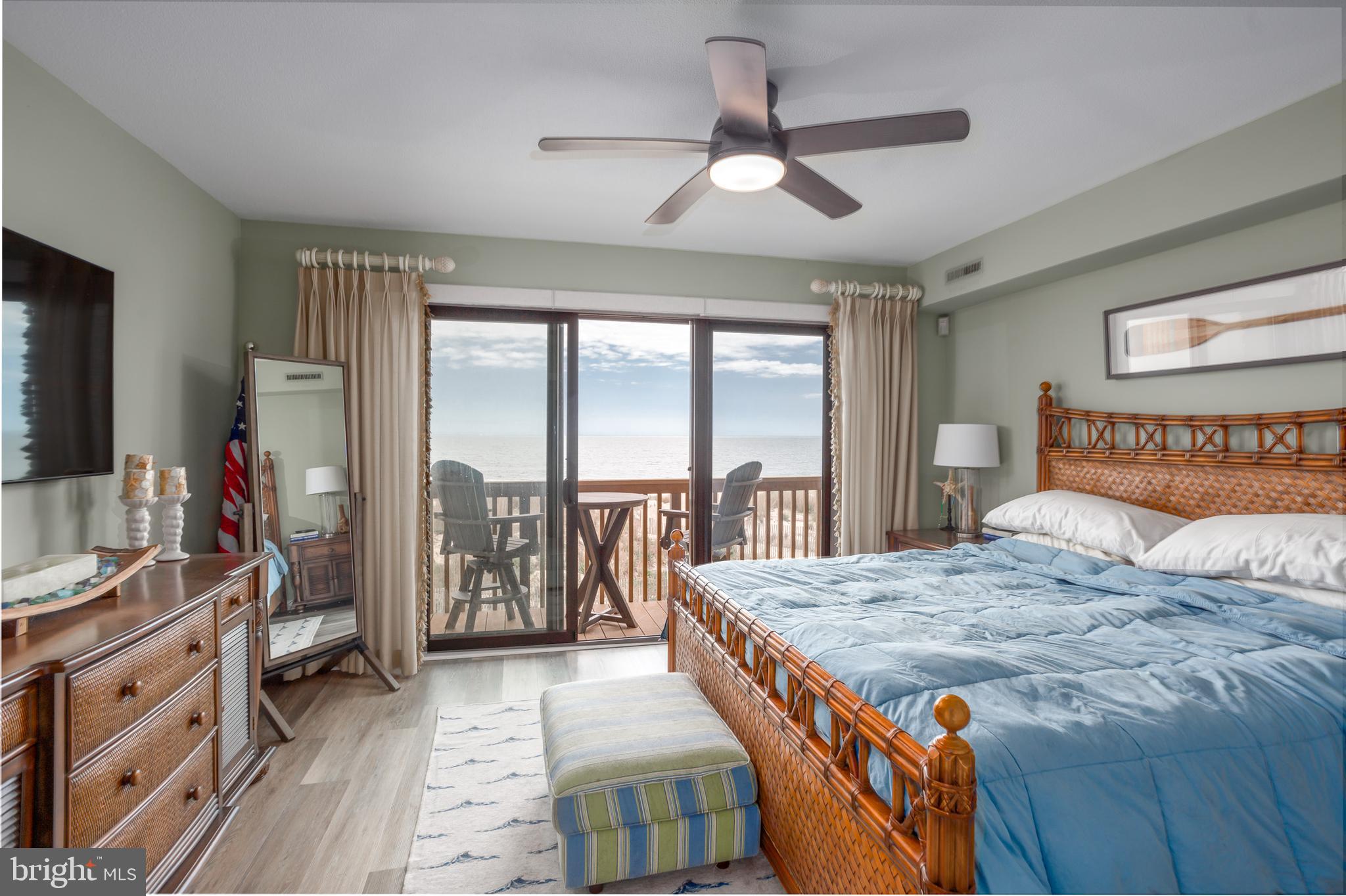 ASPEN EAST - Residential