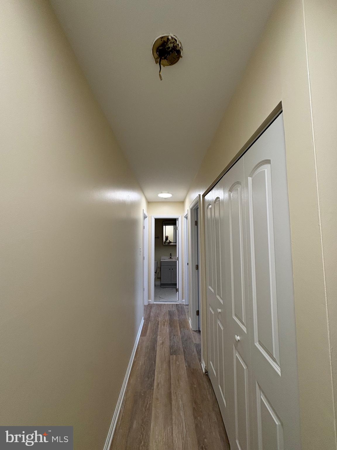 RYON WOODS SUB - Residential Lease