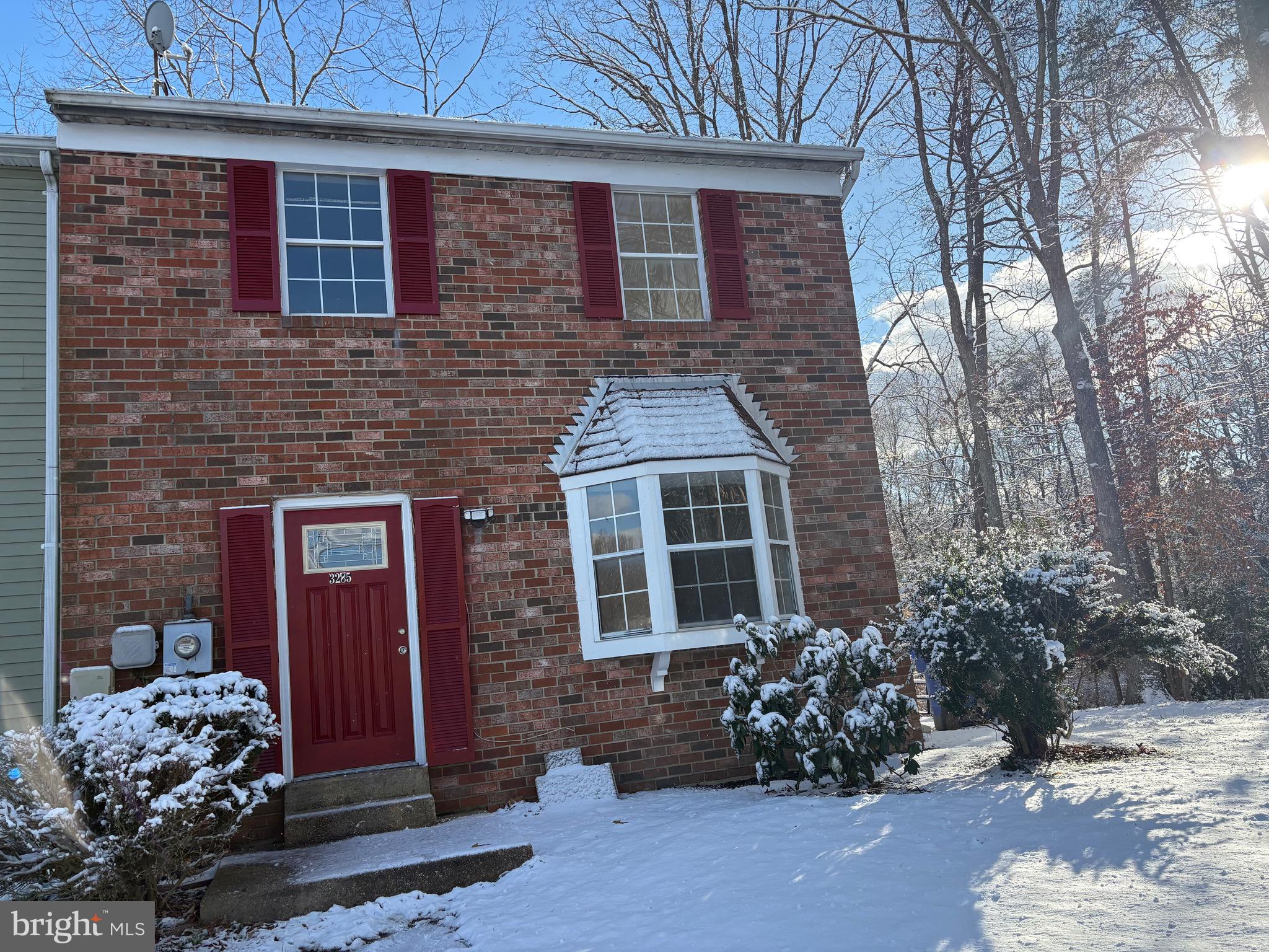 RYON WOODS SUB - Residential Lease