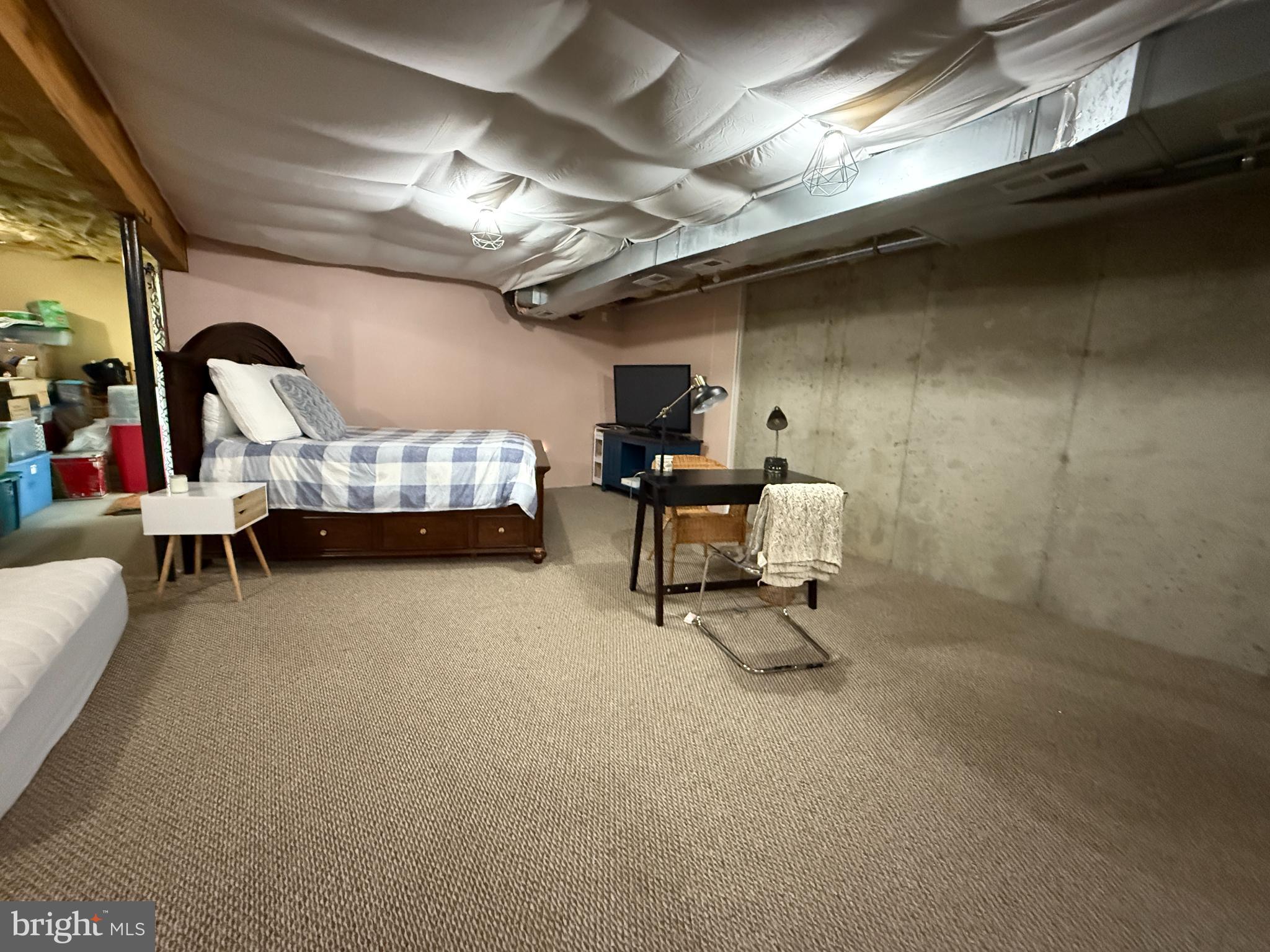 CHALFONT GREENE - Residential Lease