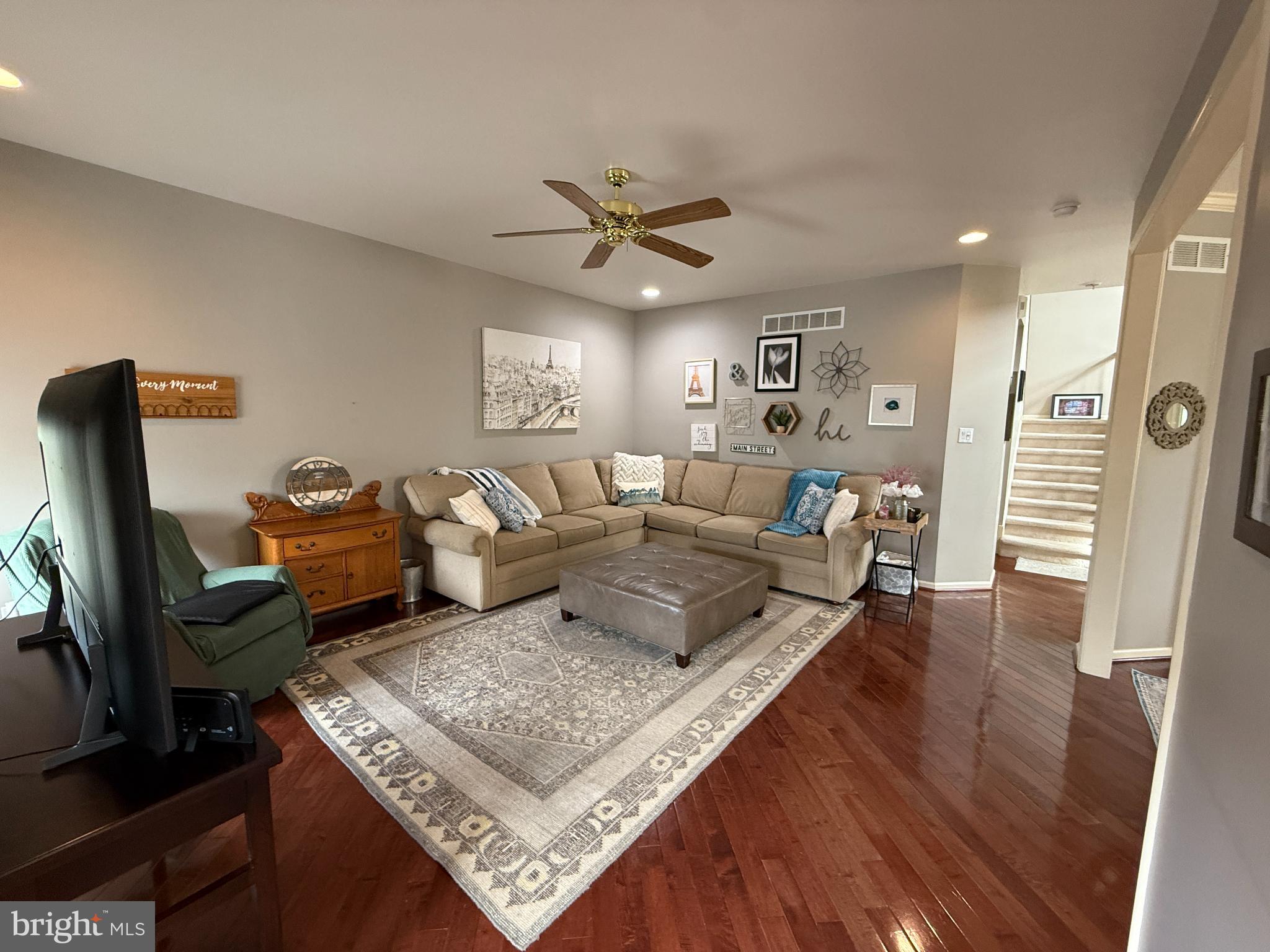 CHALFONT GREENE - Residential Lease