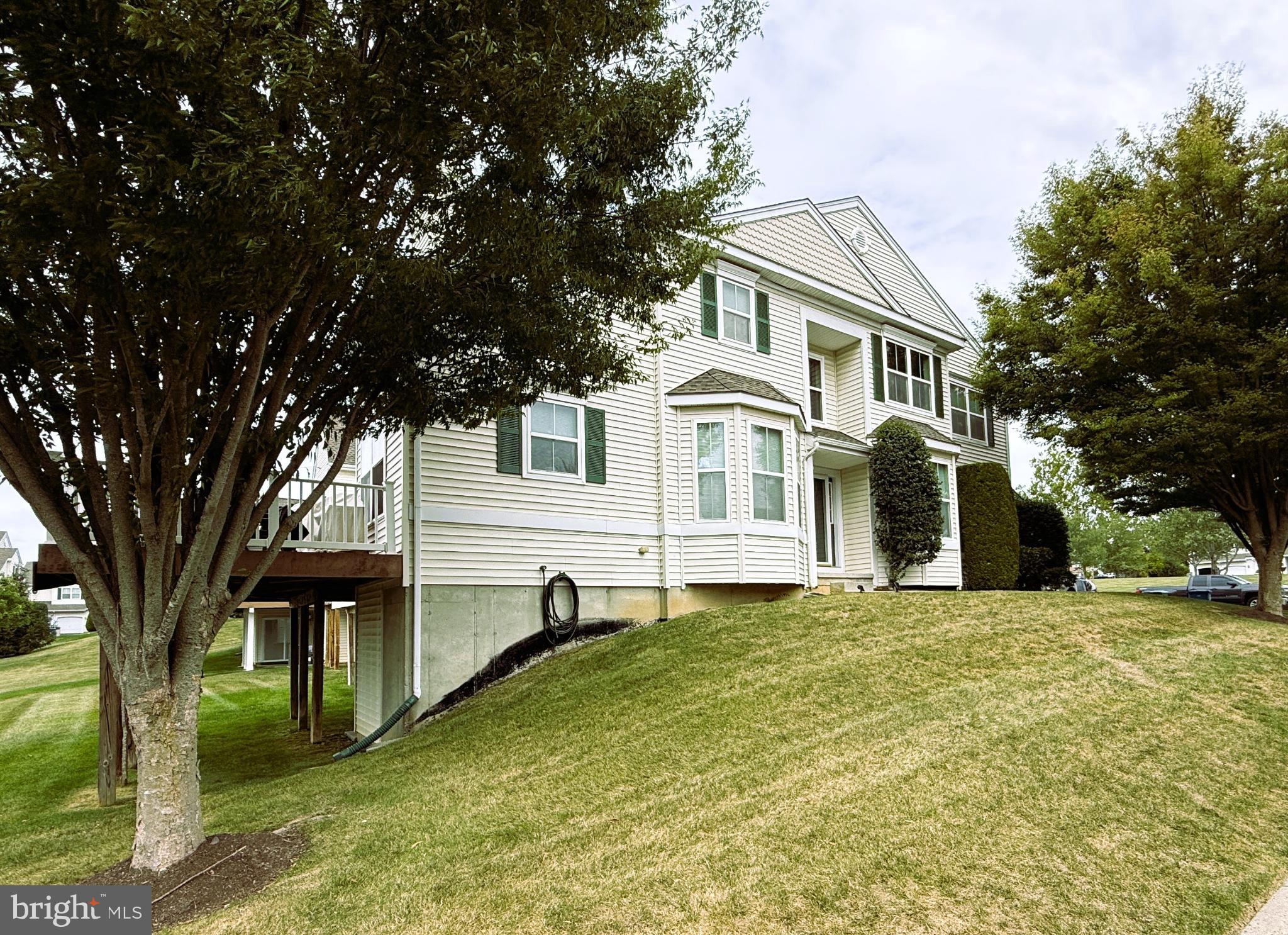 CHALFONT GREENE - Residential Lease