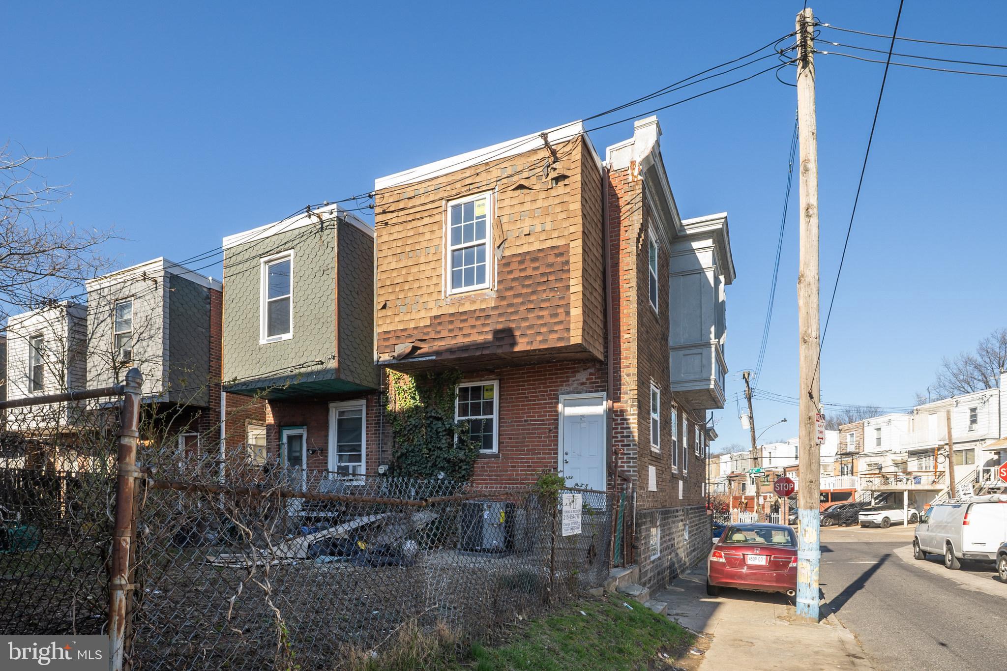 PHILADELPHIA - Residential