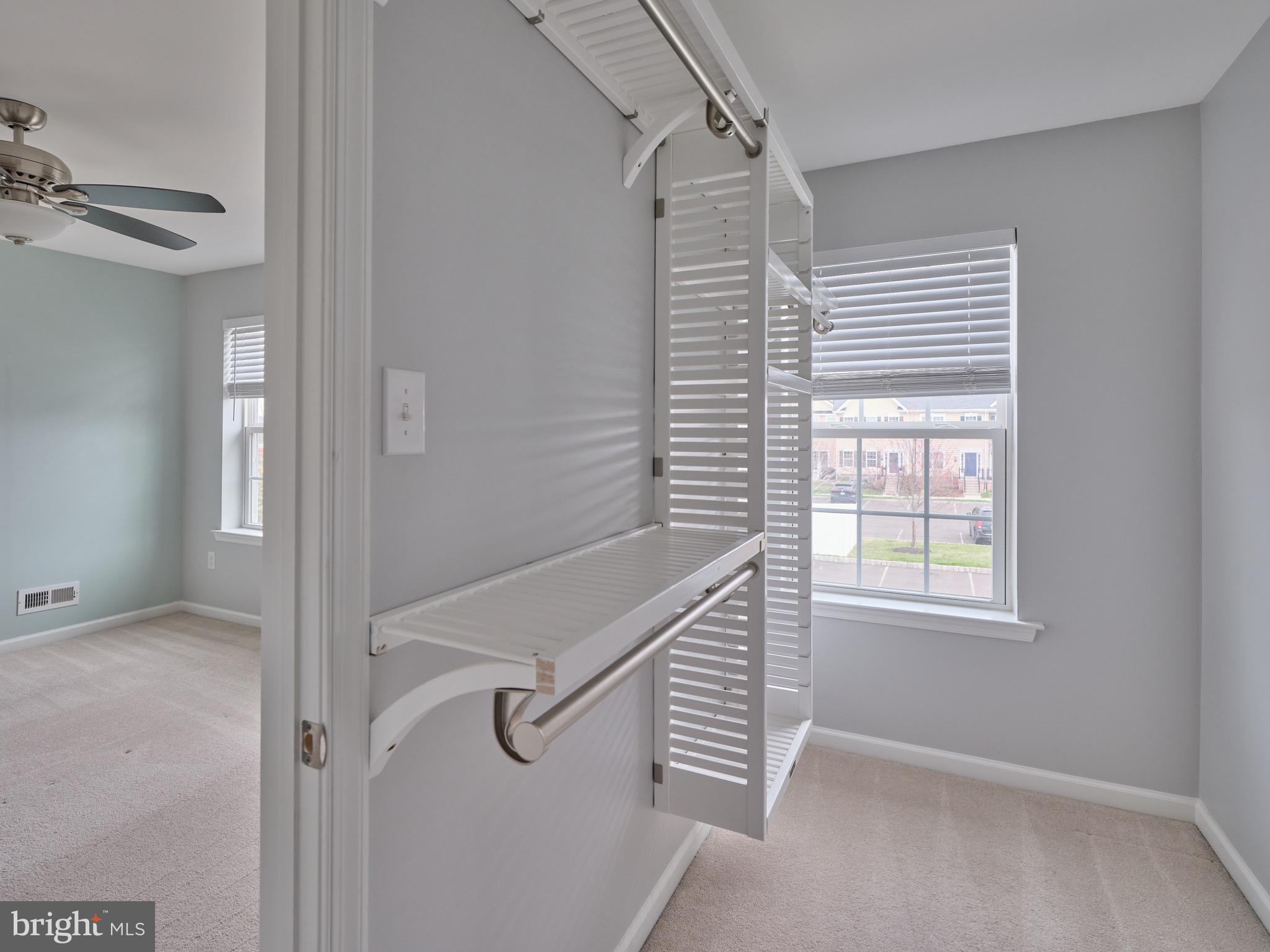 CARRIAGE HILL - Residential