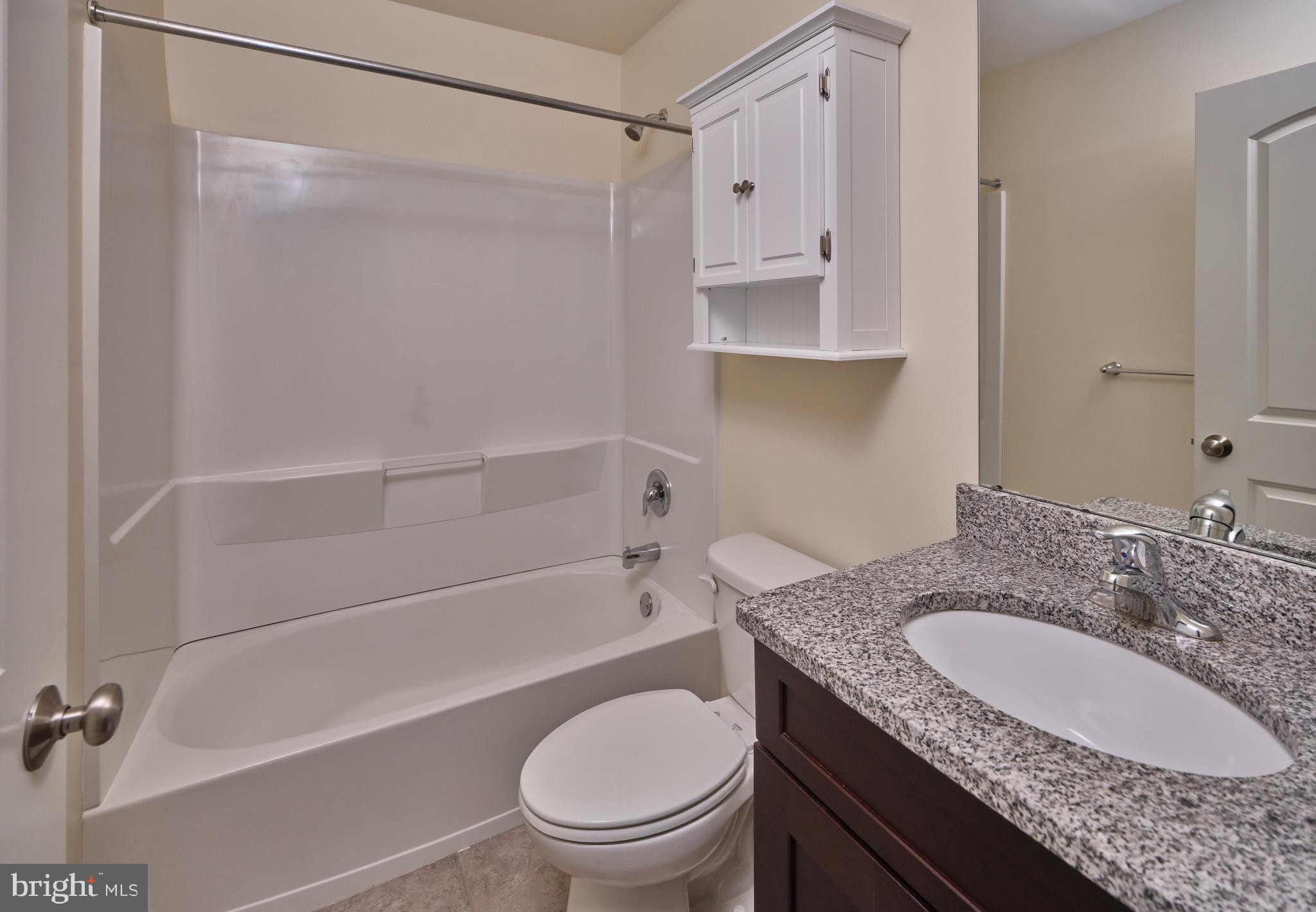 CARRIAGE HILL - Residential