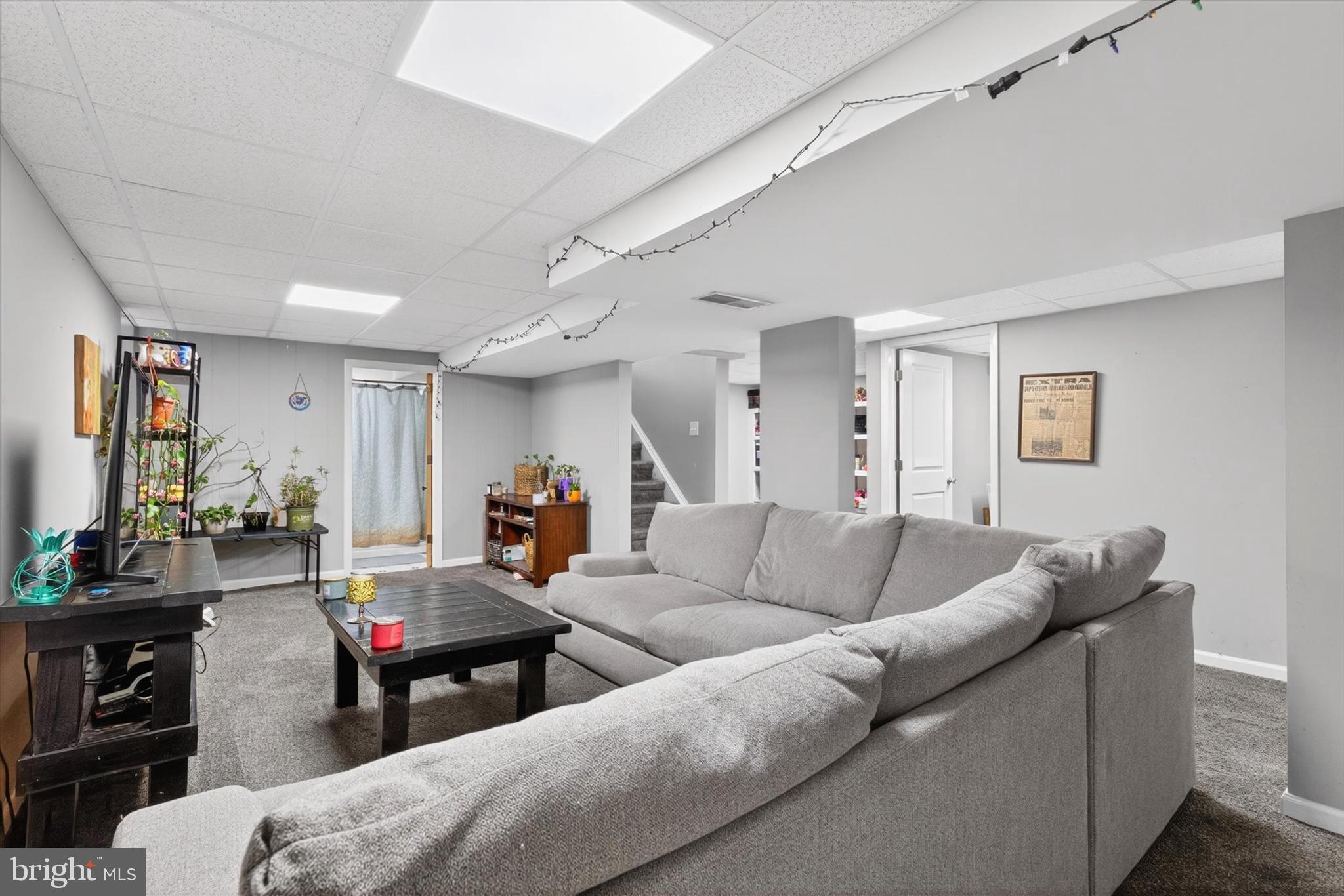 LONG MEADOWS - Residential