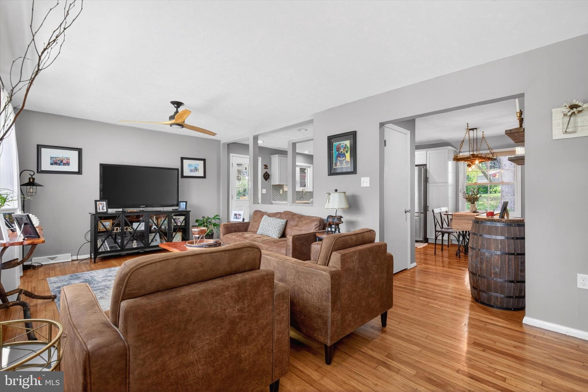 LONG MEADOWS - Residential