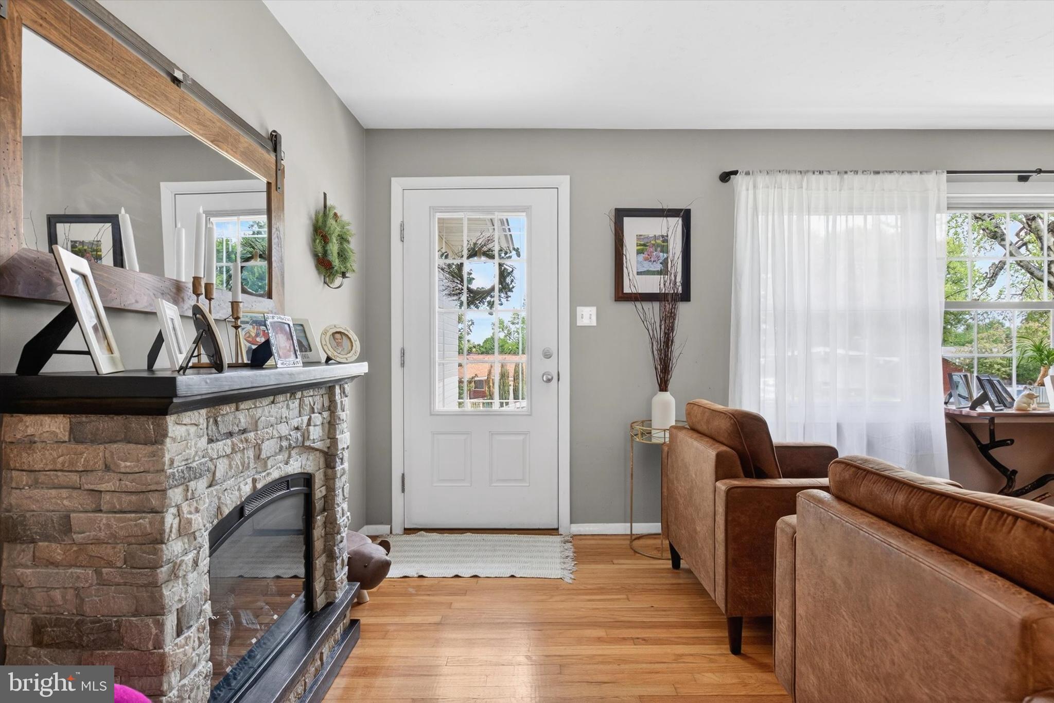 LONG MEADOWS - Residential