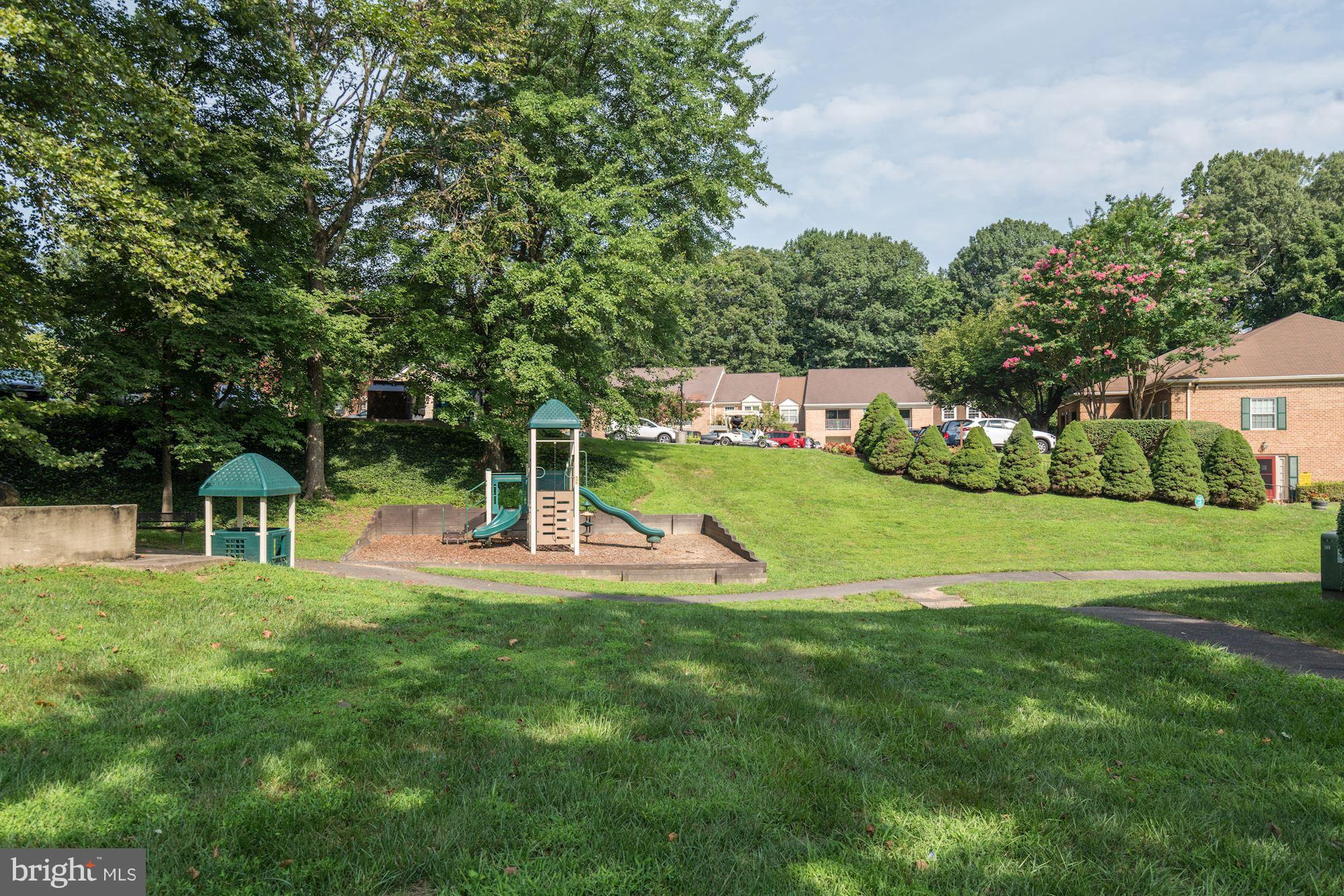 BURKE COVE - Residential