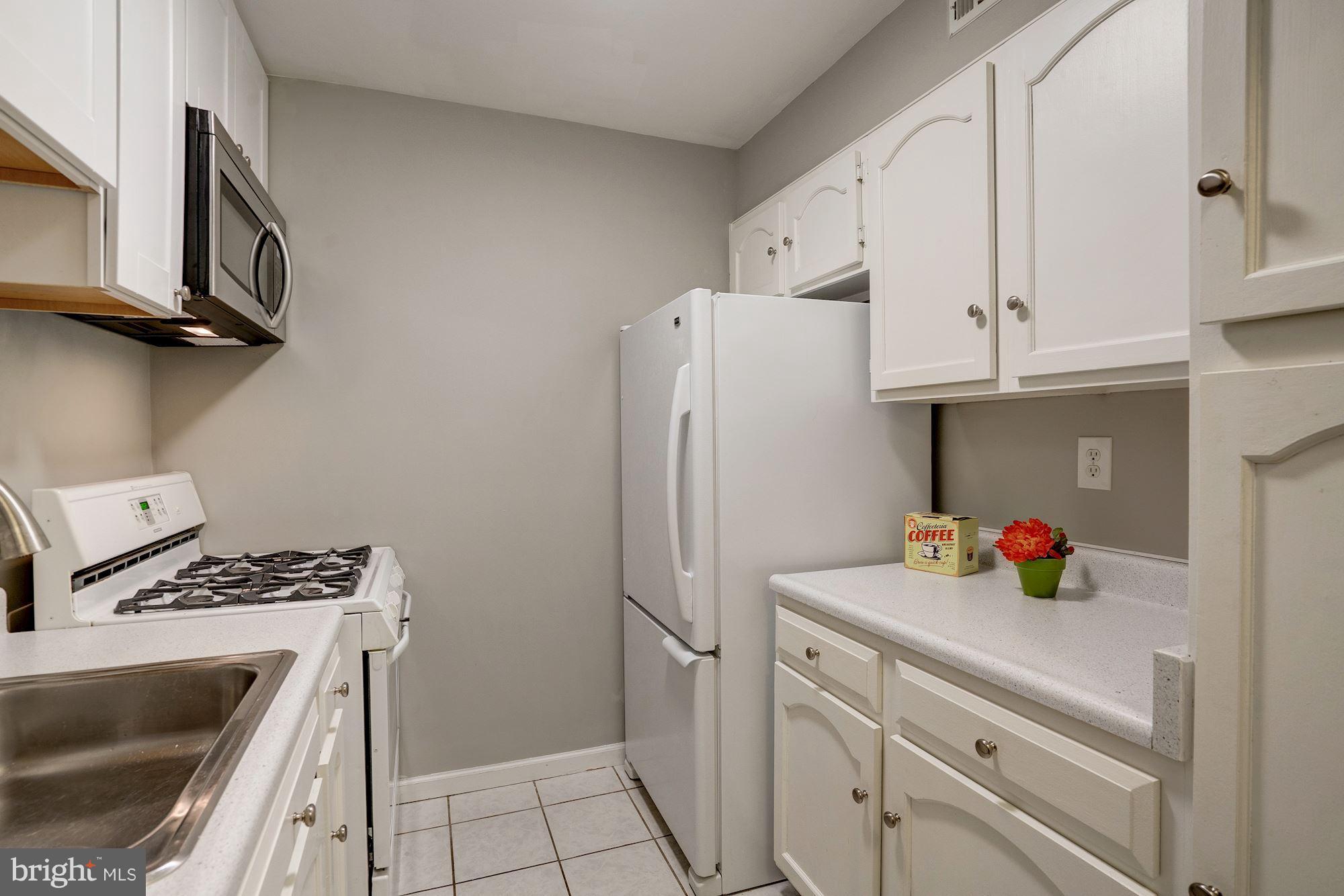 BURKE COVE - Residential