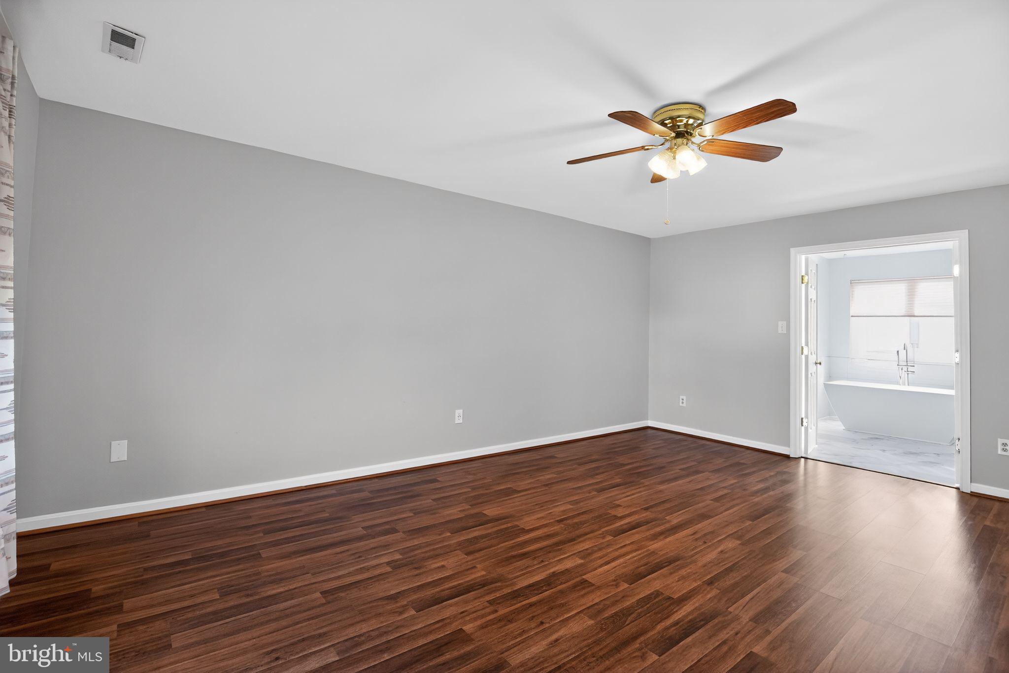 MEADOW LAKE - Residential