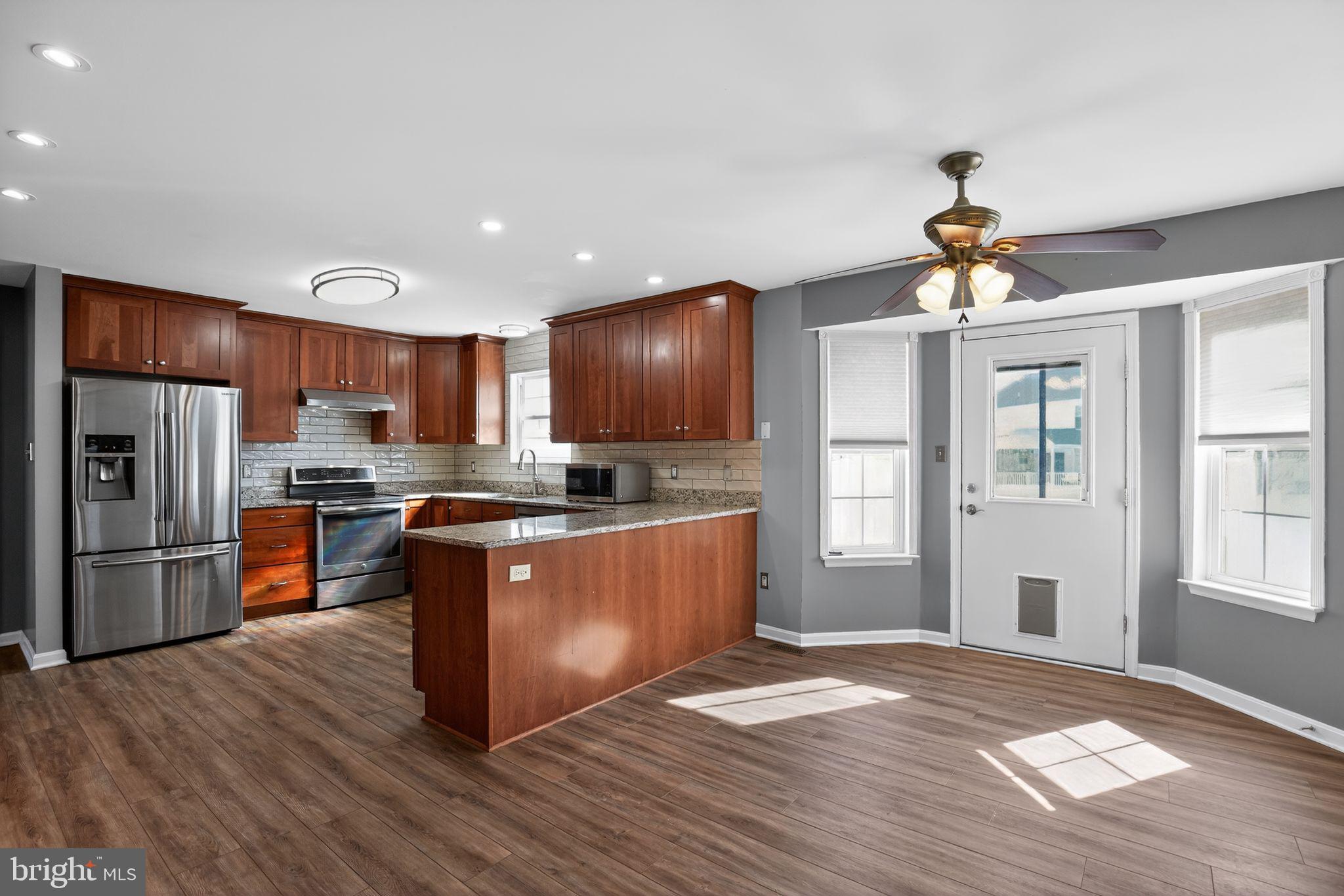 MEADOW LAKE - Residential