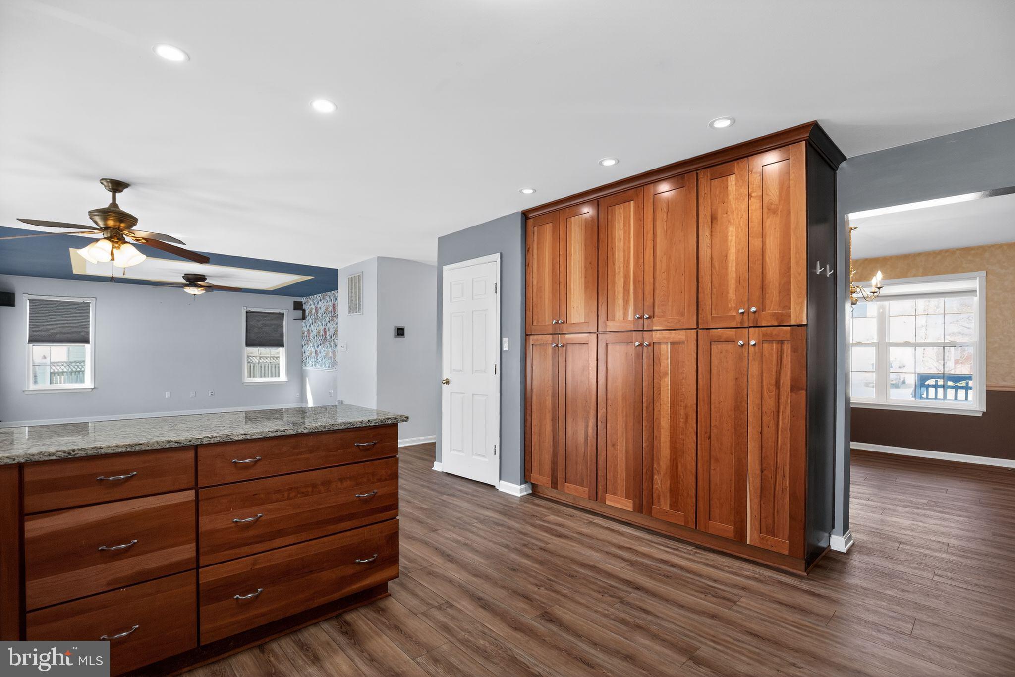 MEADOW LAKE - Residential