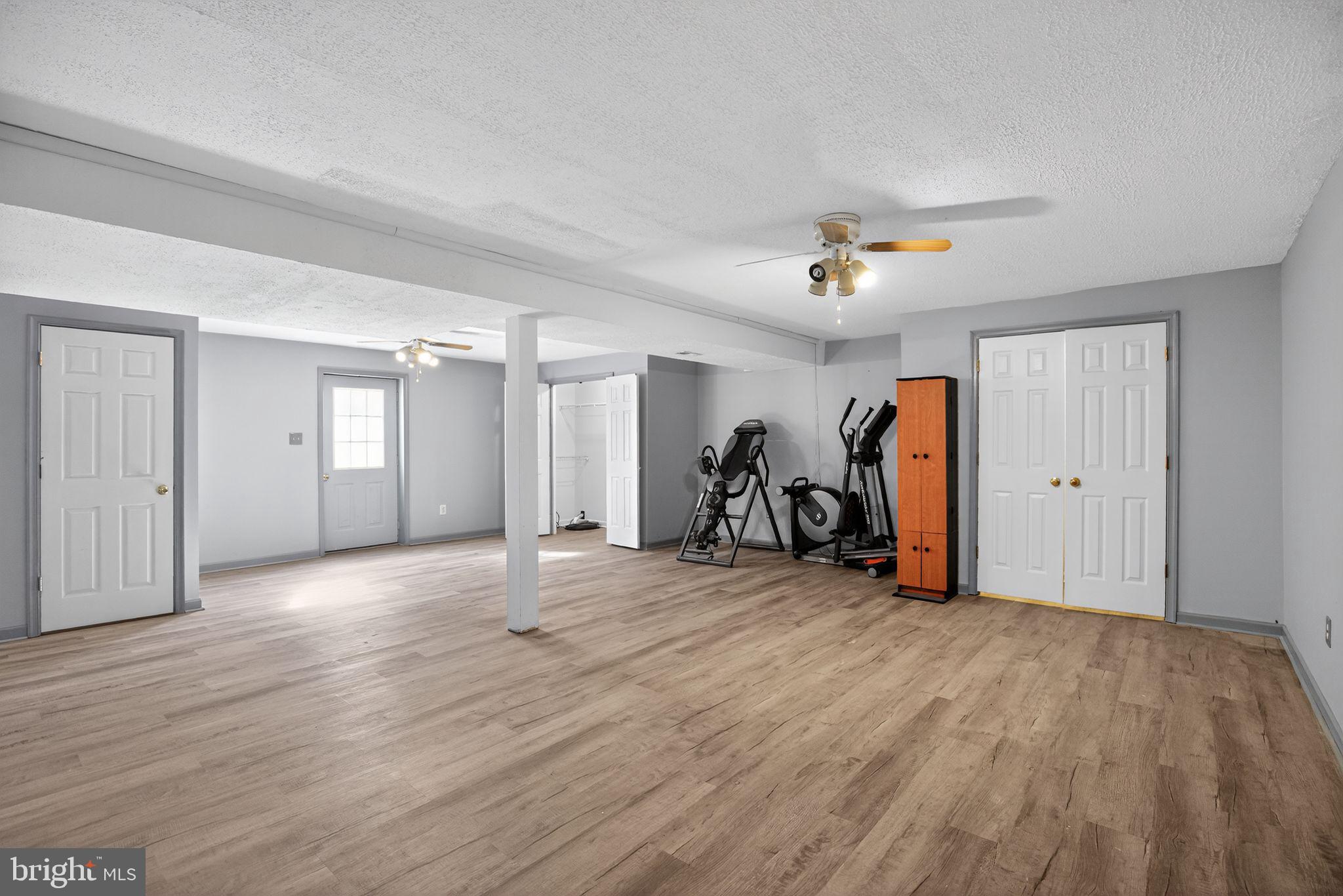 MEADOW LAKE - Residential