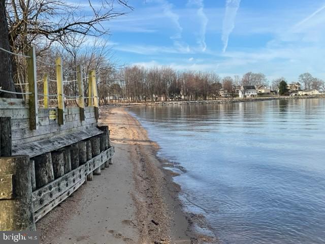 WEST VIEW SHORES - Land