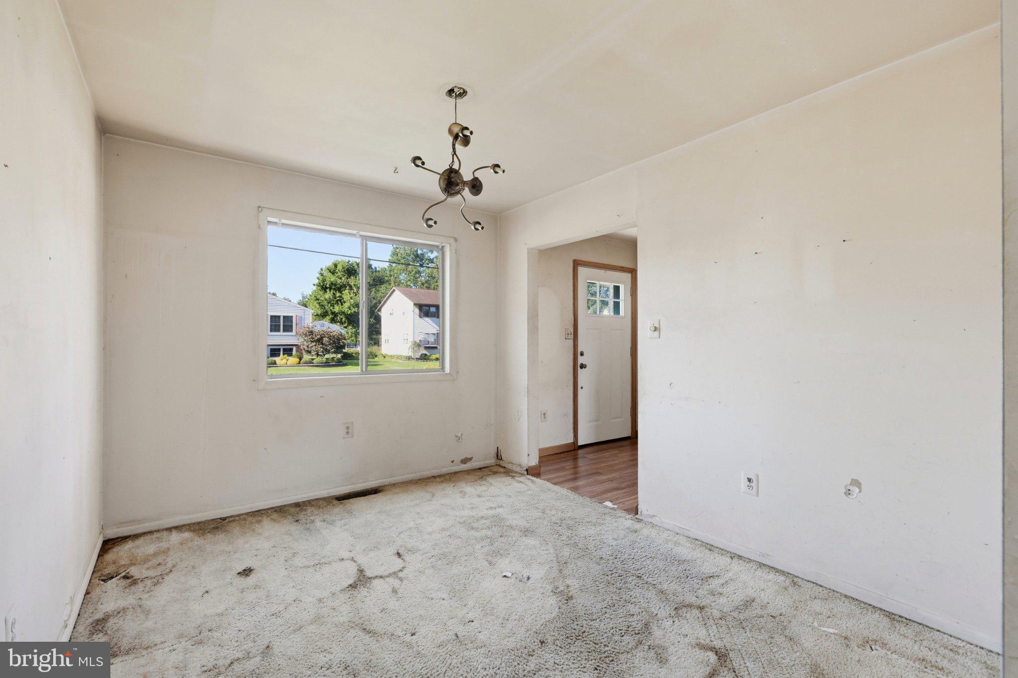 336 CARSON AVENUE