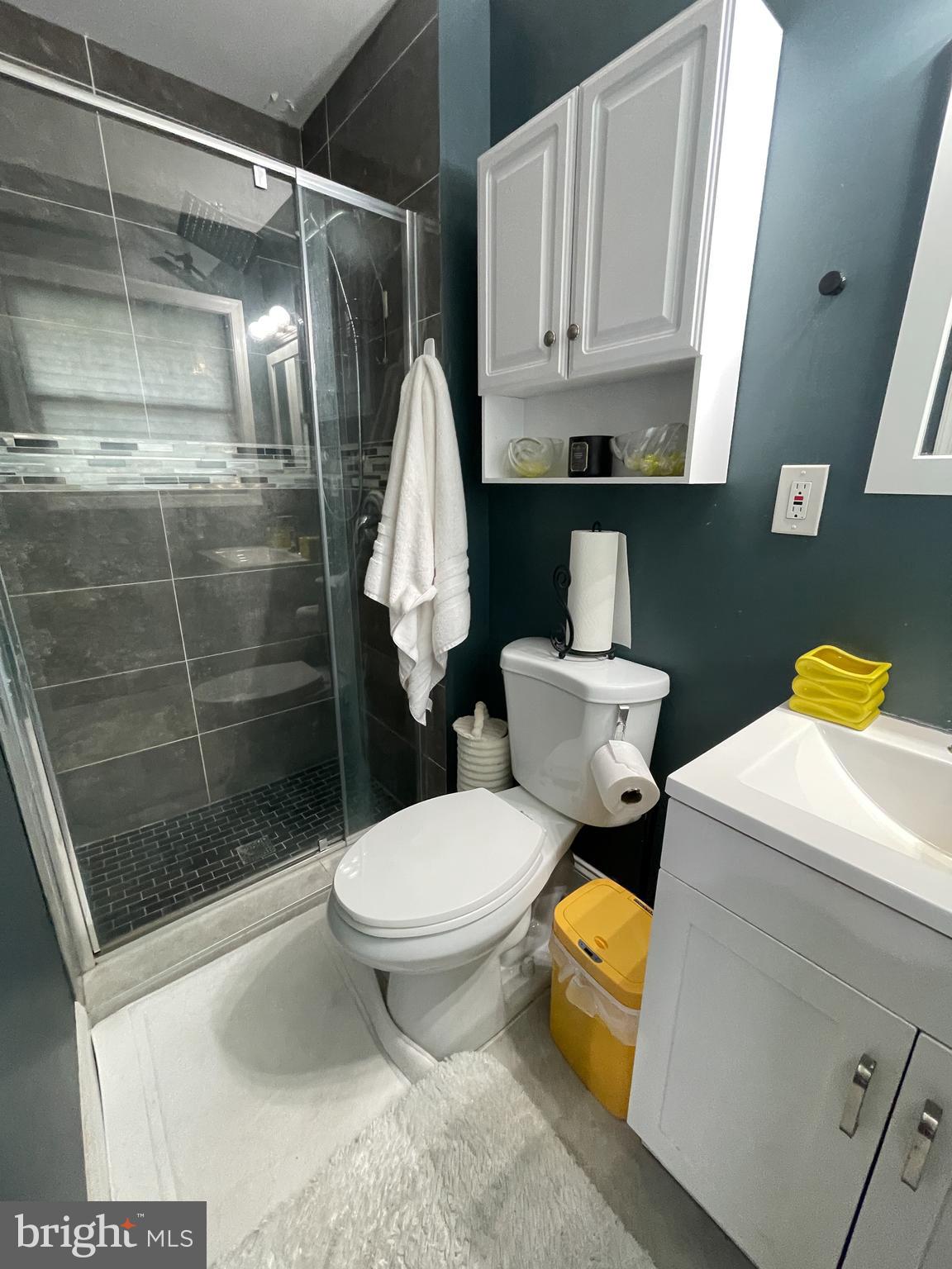 KINGS POINT - Residential