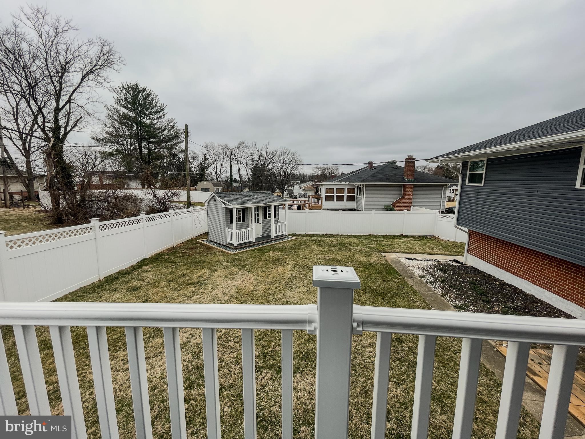 KINGS POINT - Residential