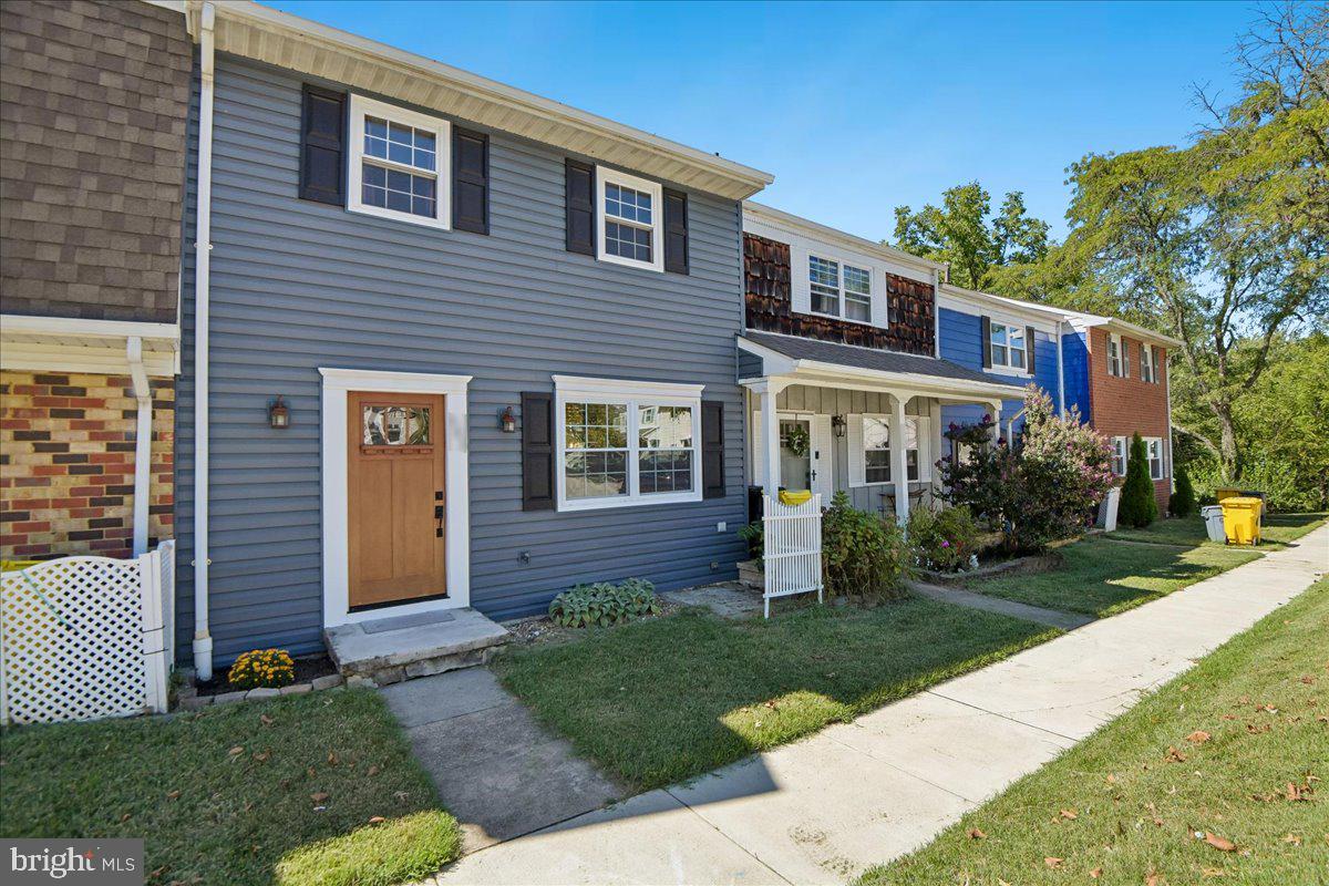 582 VALLEYWOOD ROAD