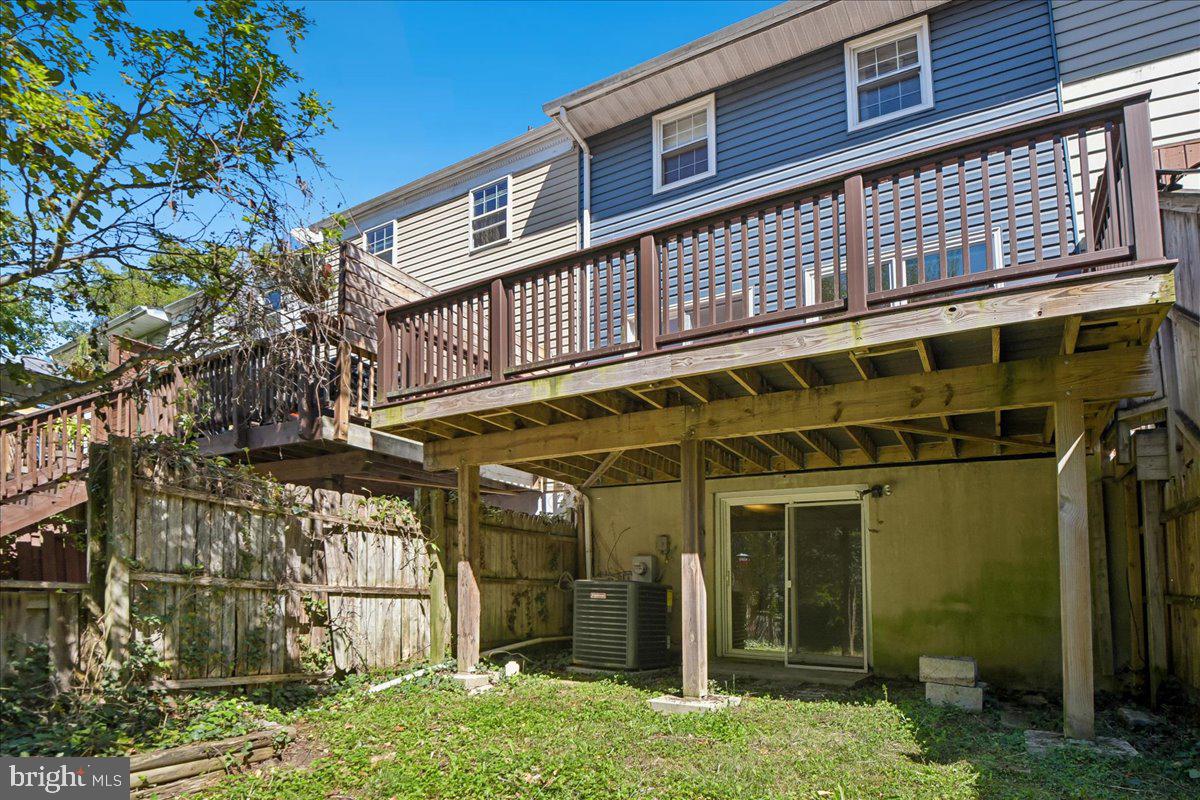 582 VALLEYWOOD ROAD