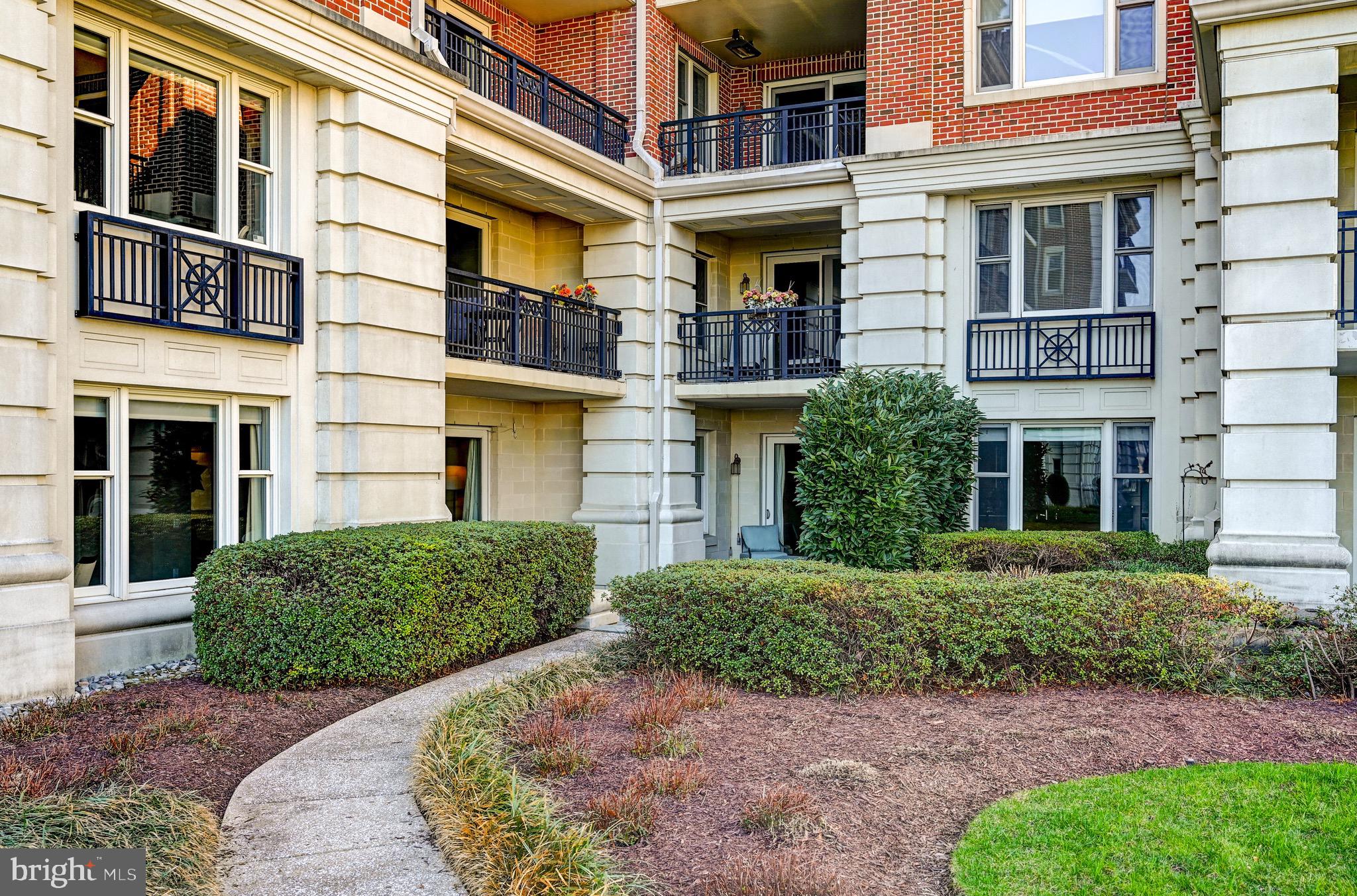 INNER HARBOR - Residential