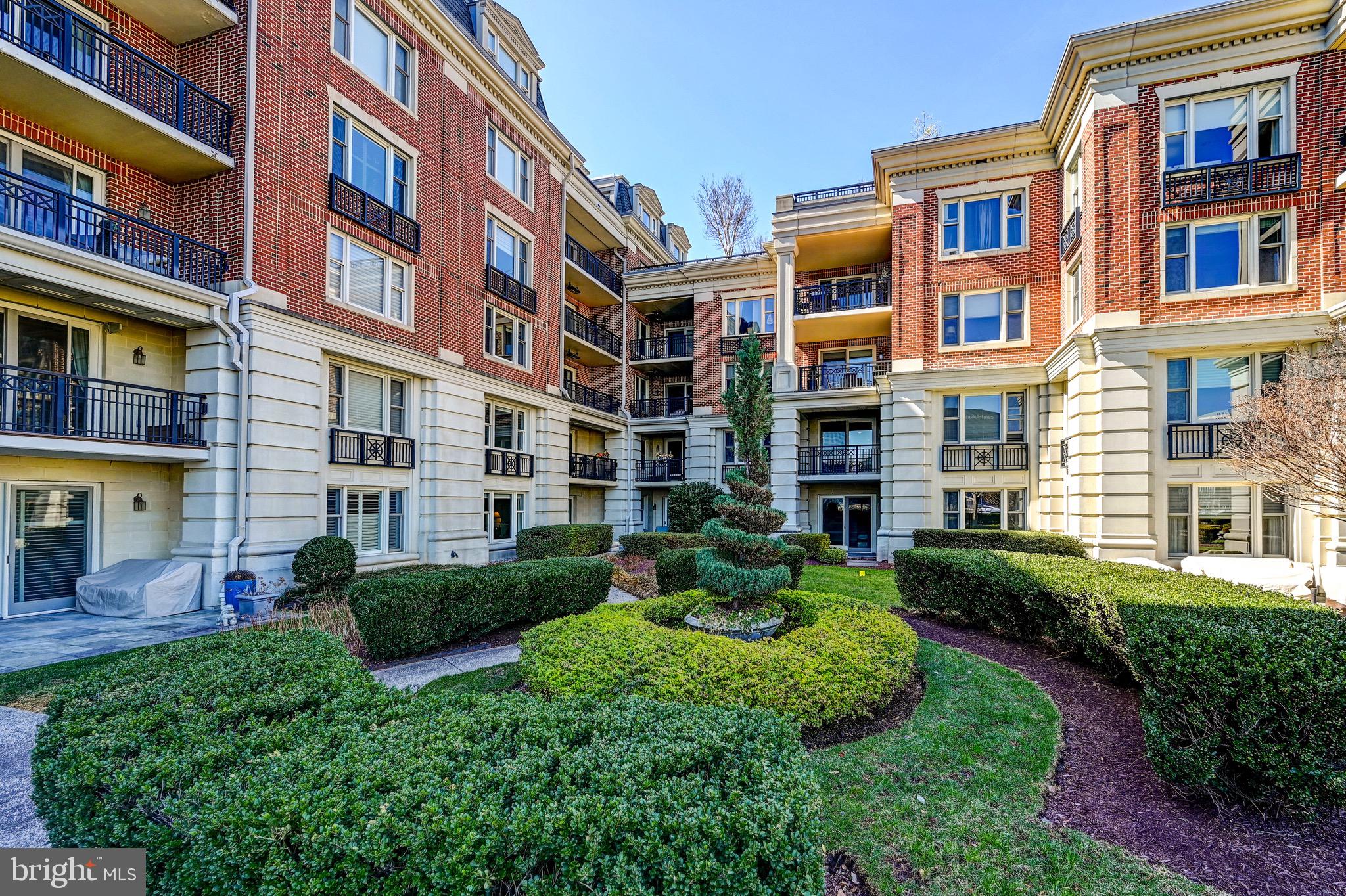 INNER HARBOR - Residential