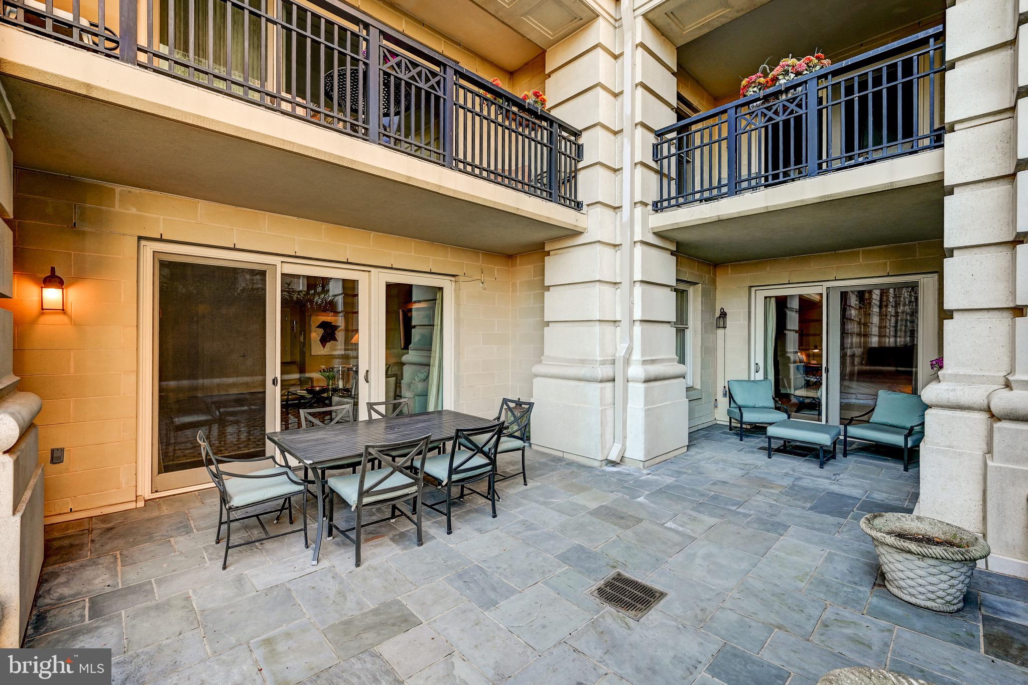 INNER HARBOR - Residential